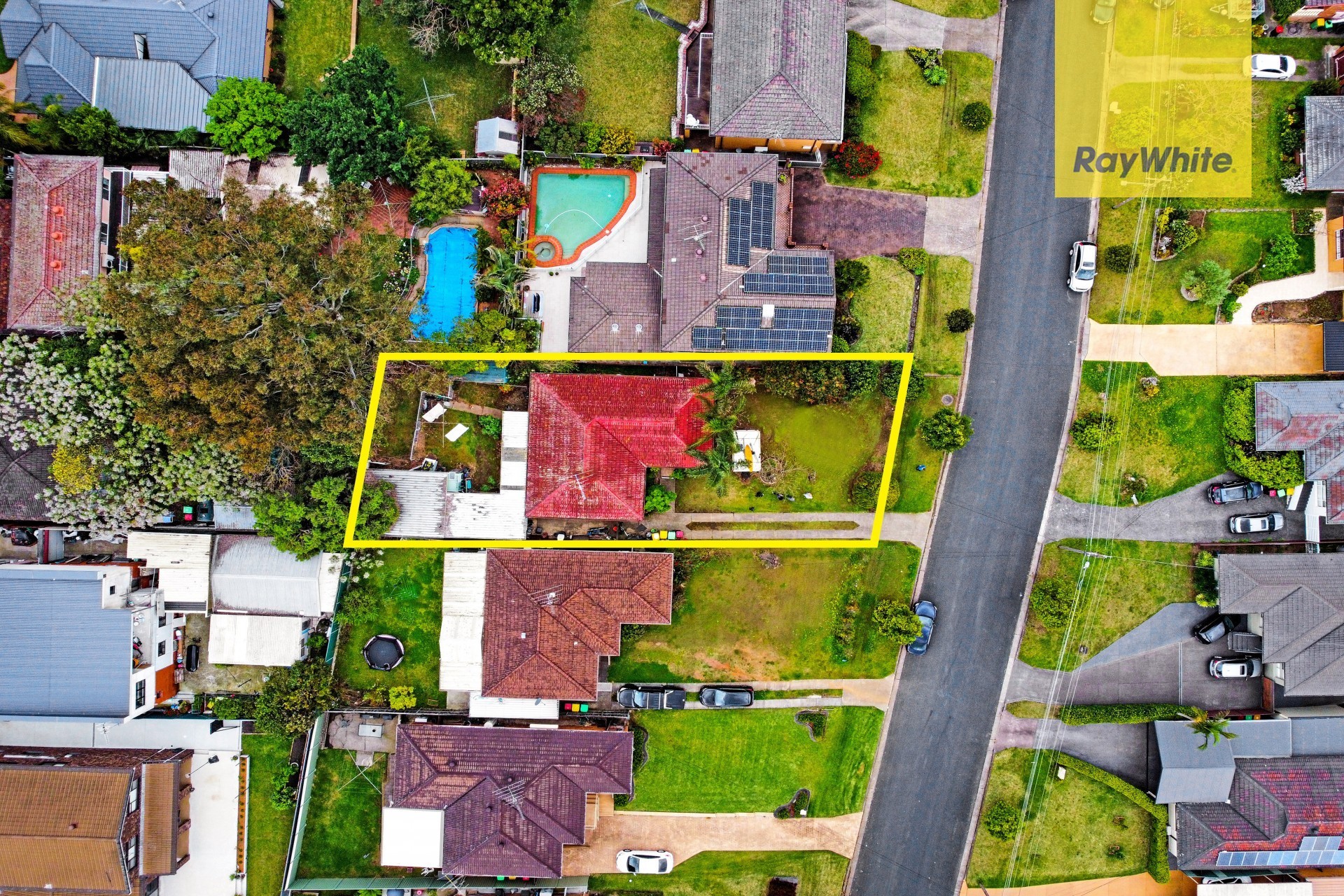 29 Oak Drive, Georges Hall, NSW 2198