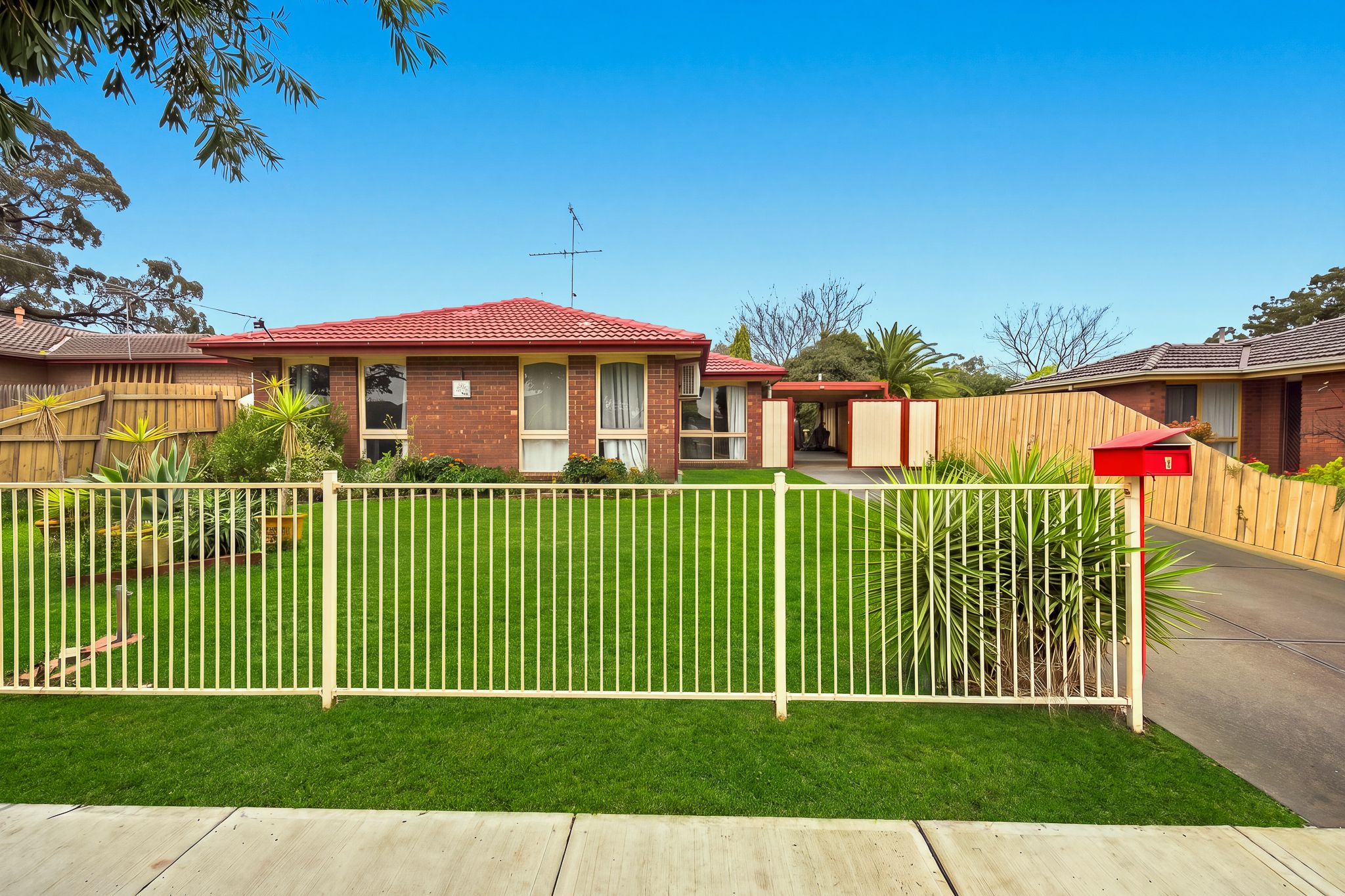 4 Bourke Road — photo from Ray White Cranbourne