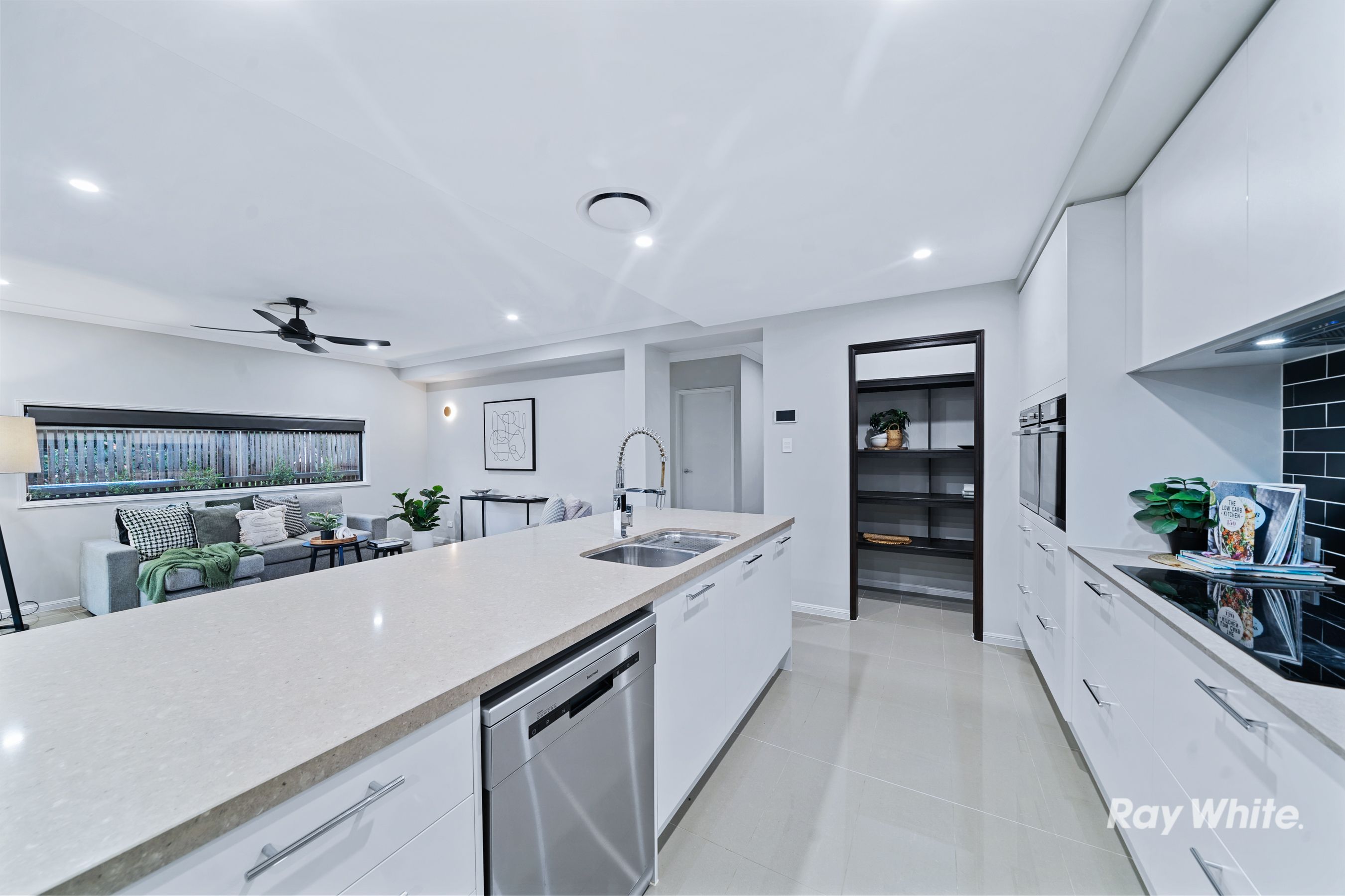 8 Opal Road, Greenbank, QLD 4124