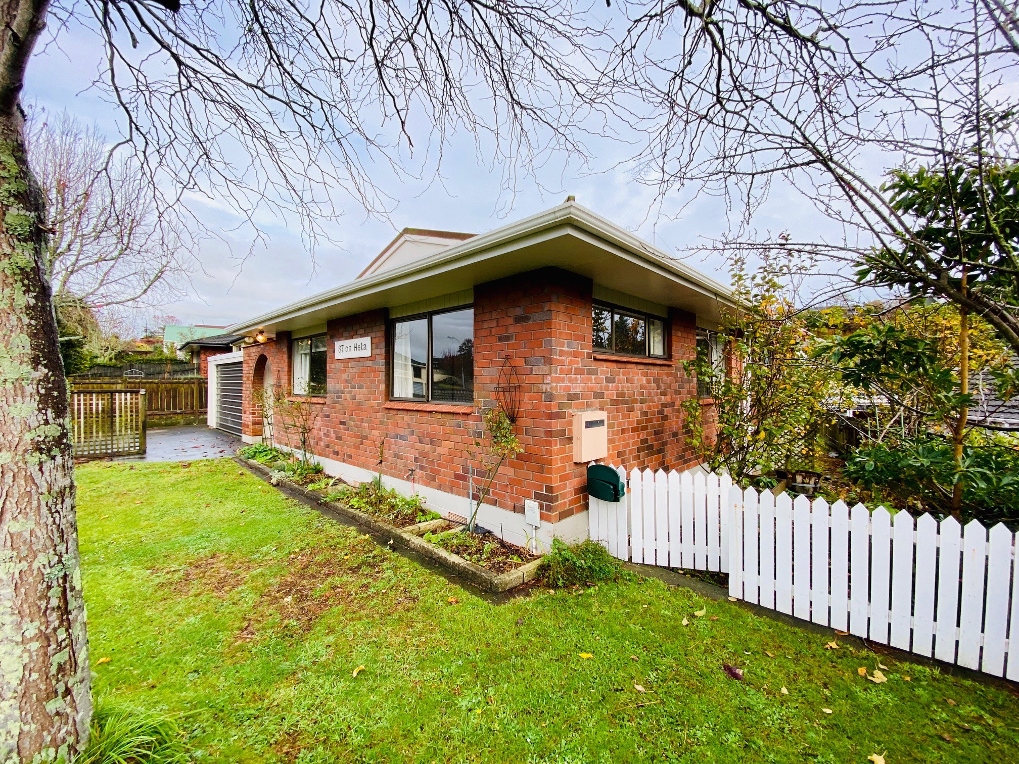 87 Heta Road, Highlands Park, New Plymouth District