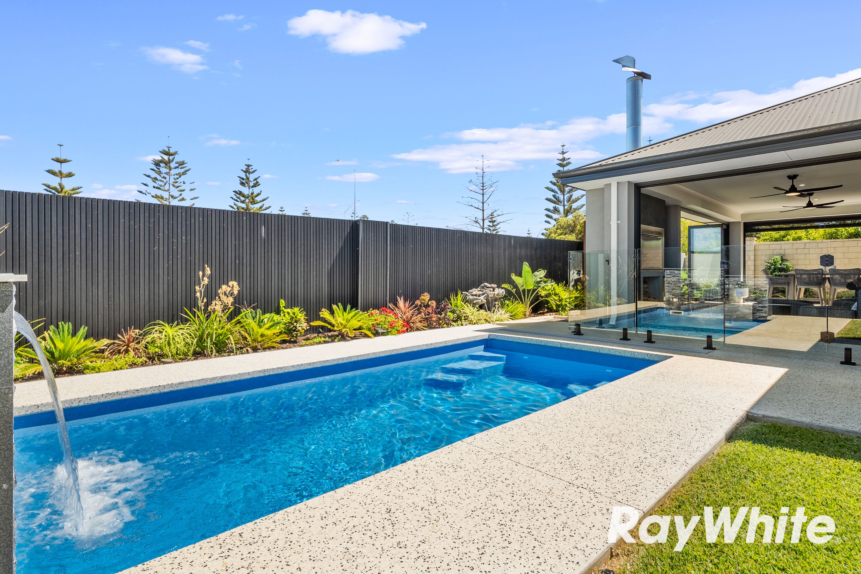 7 Spoonbill Retreat, Wannanup, WA 6210