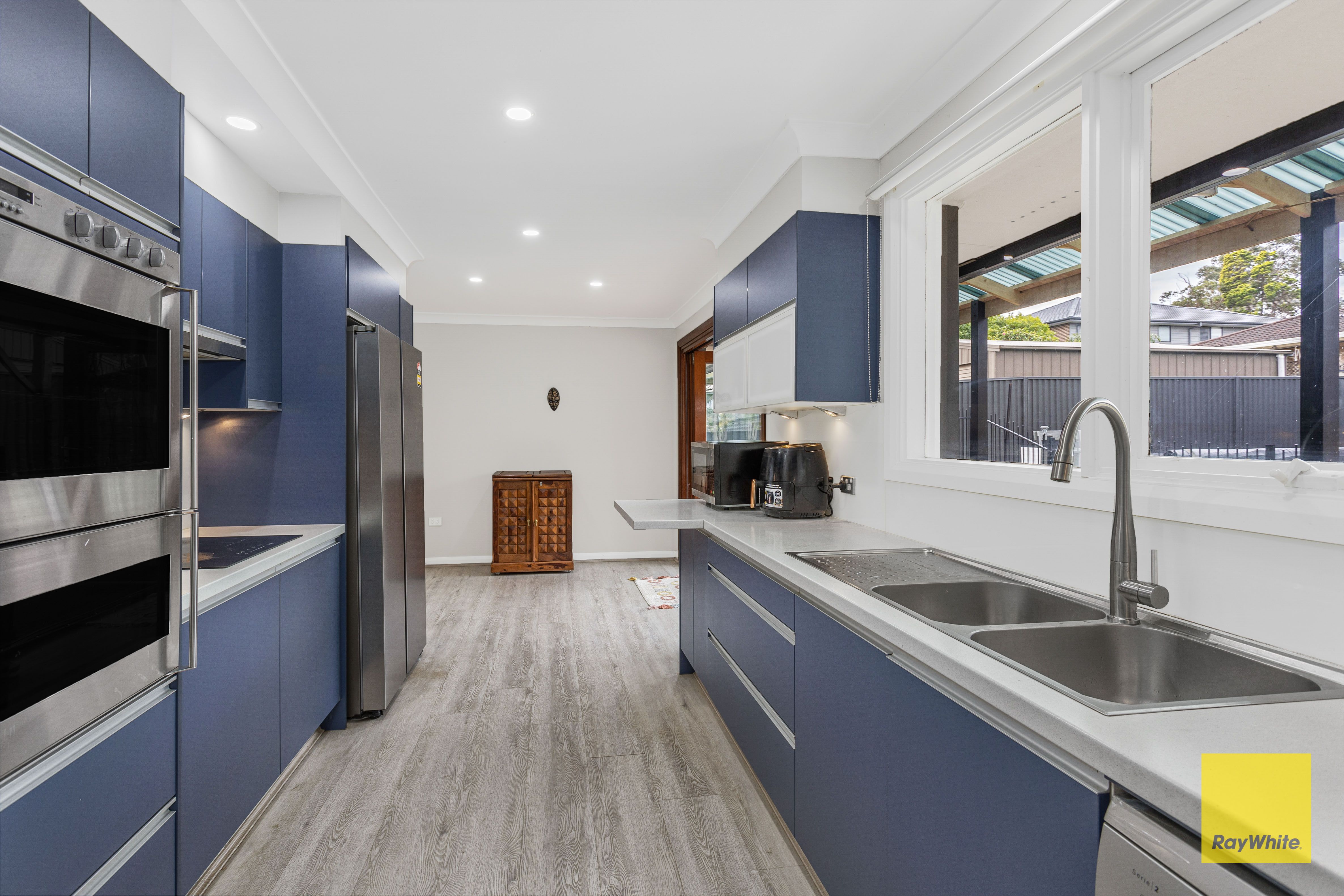 26 Gleeson Avenue — photo 3 of 12