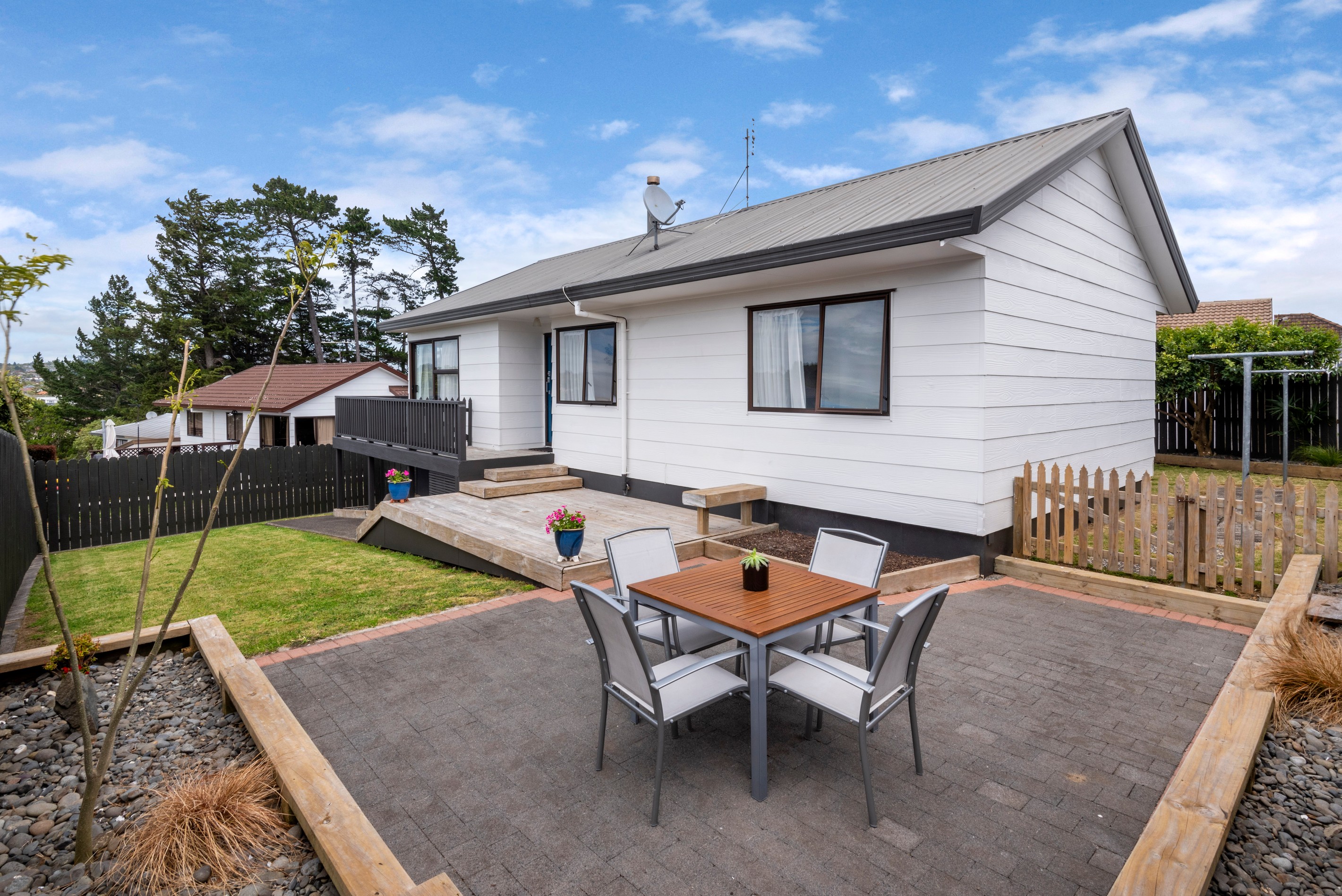 9A Coubray Place, Botany Downs, Manukau City
