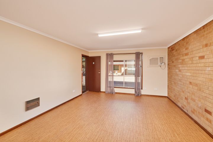 1/31-33 Lampe Avenue, Wagga Wagga, NSW 2650