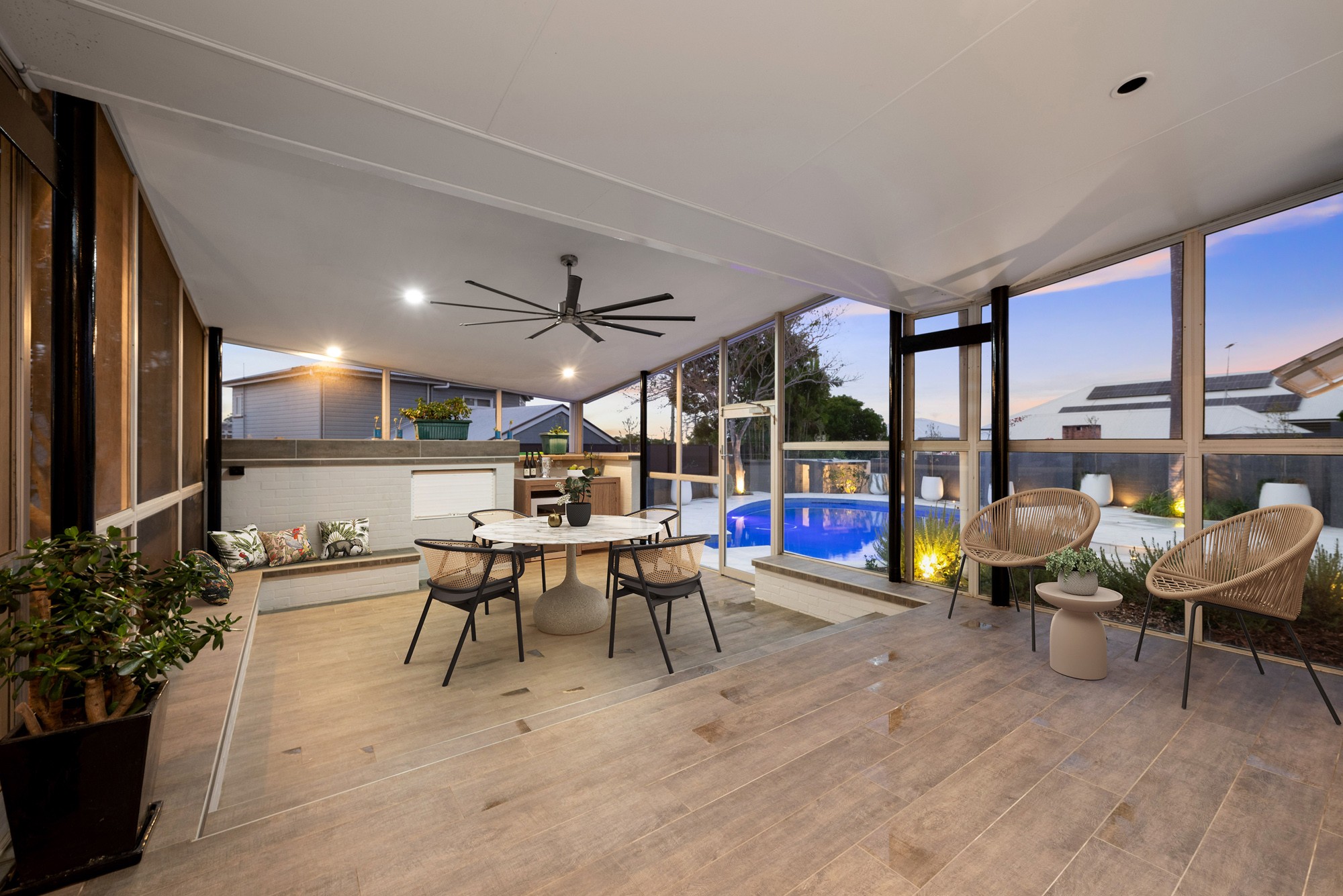 4 Hipwood Road, Hamilton, QLD 4007