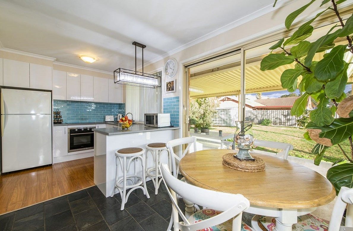 40 Vivaldi Crescent, Claremont Meadows, NSW 2747