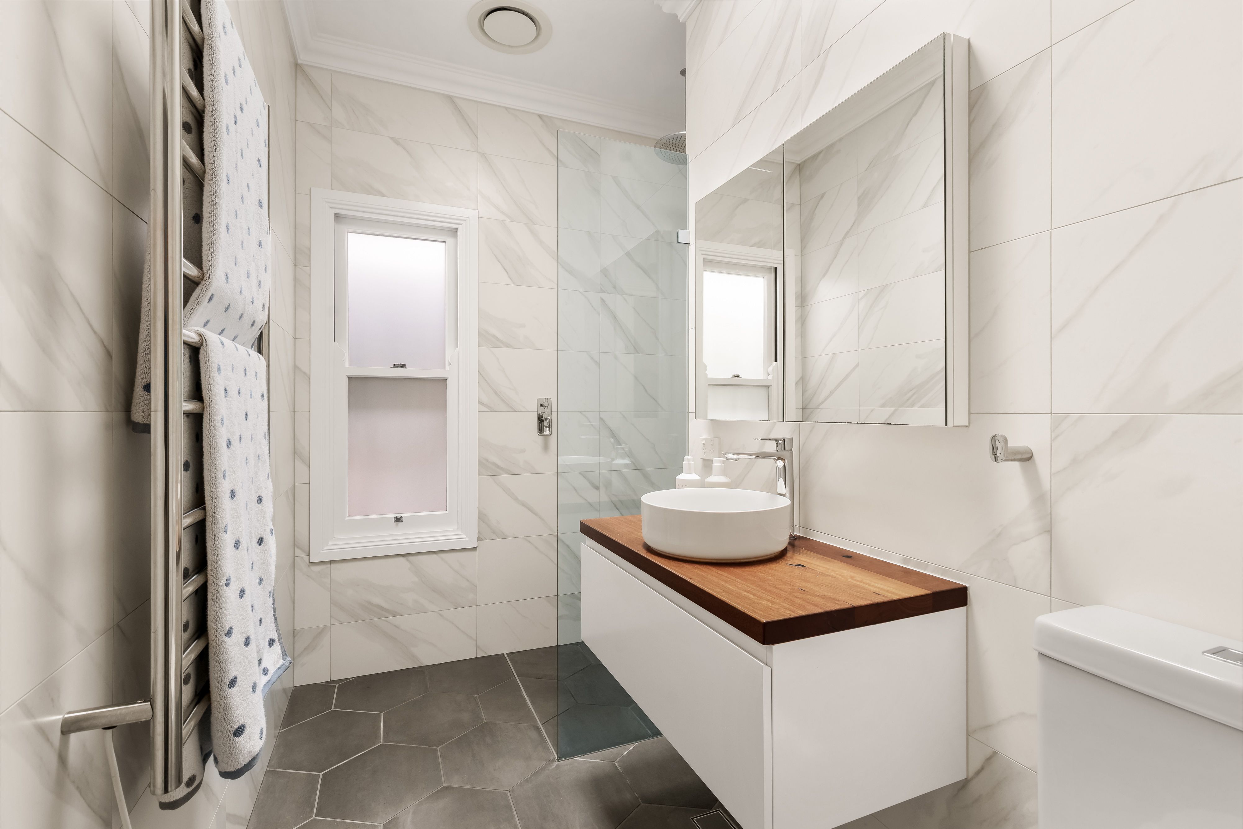 70 Mawson Street — photo 12 of 19