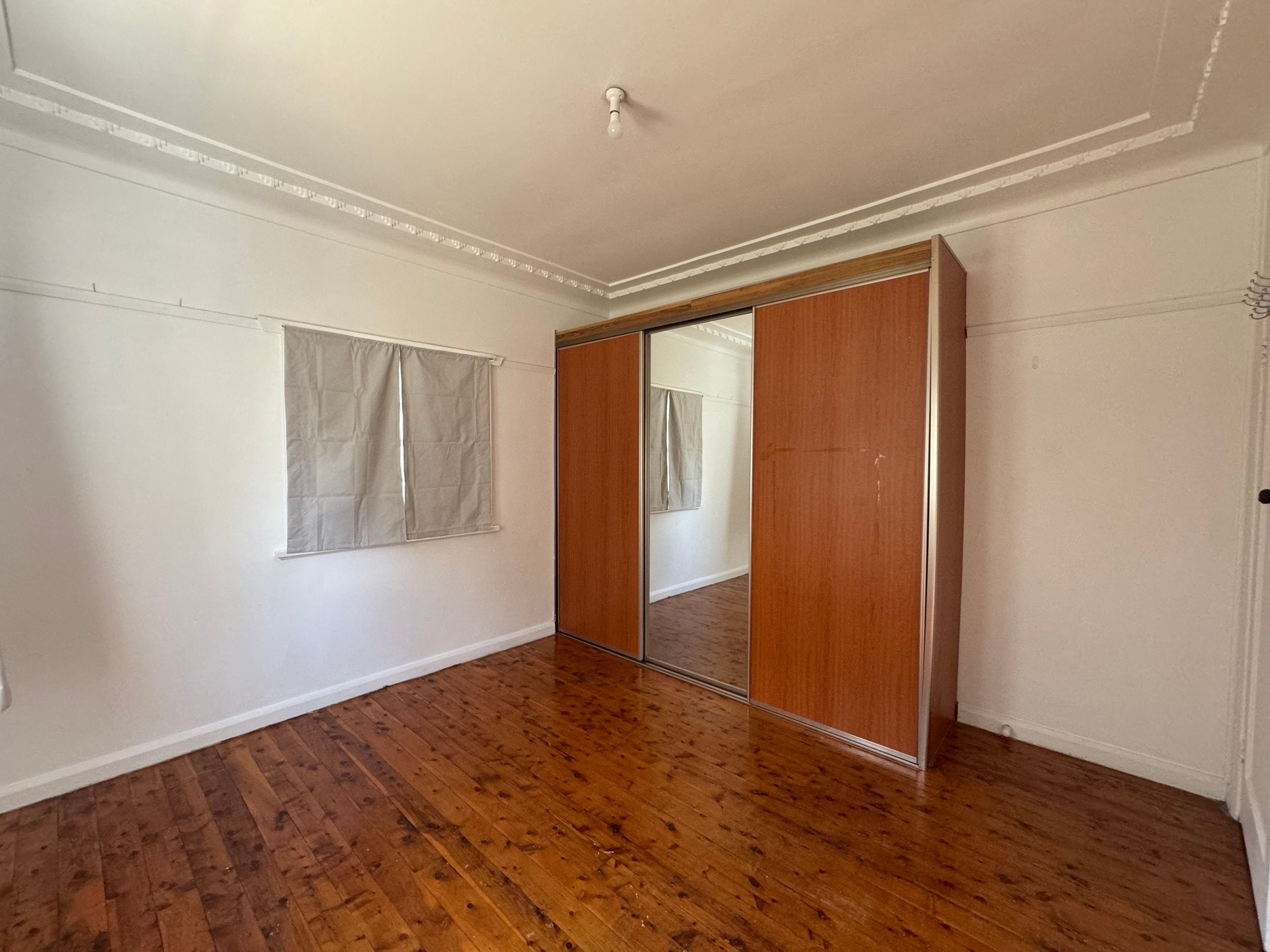 10 William Road — photo 5 of 7