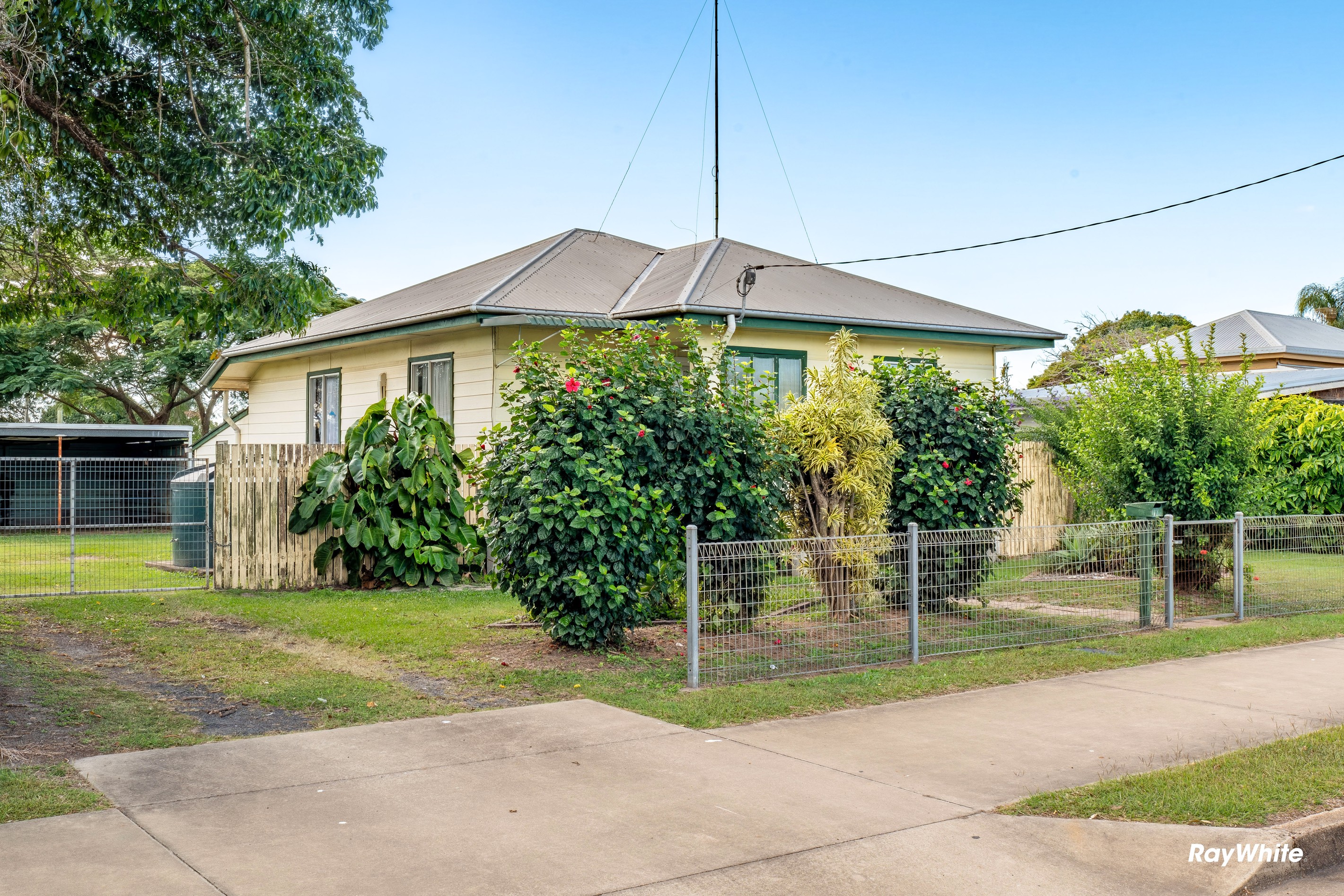 17 Fe Walker Street, Bundaberg South, QLD 4670