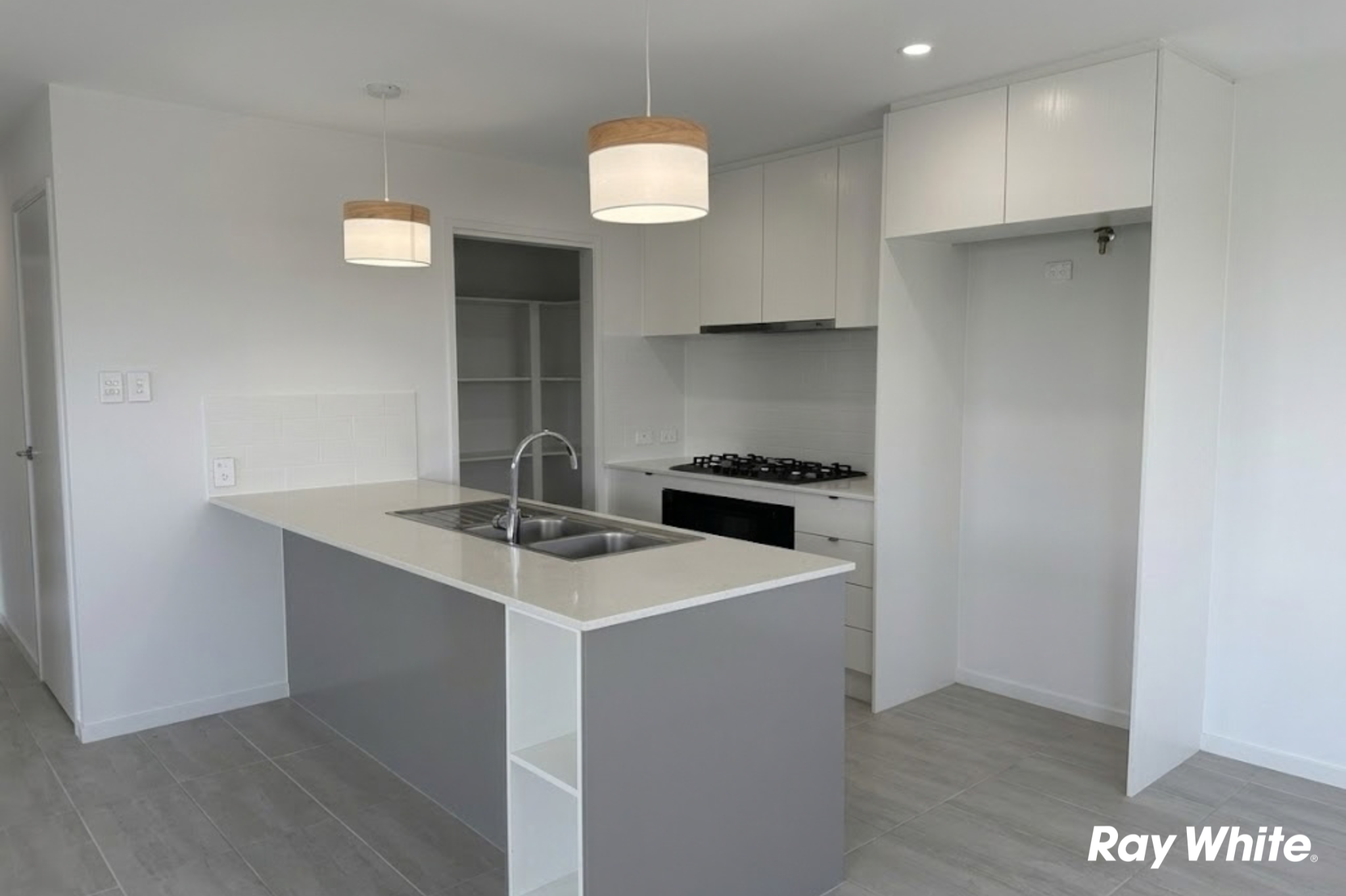 28 Tulip Tree Street — photo 3 of 16
