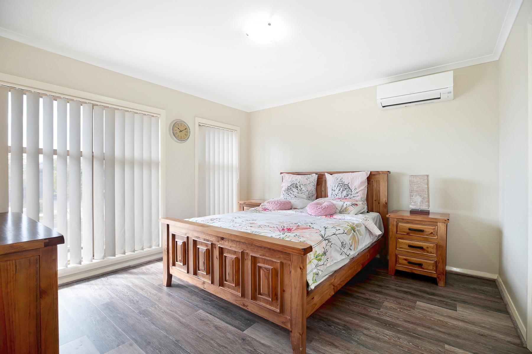 12 Mulla Avenue, JORDAN SPRINGS, NSW 2747