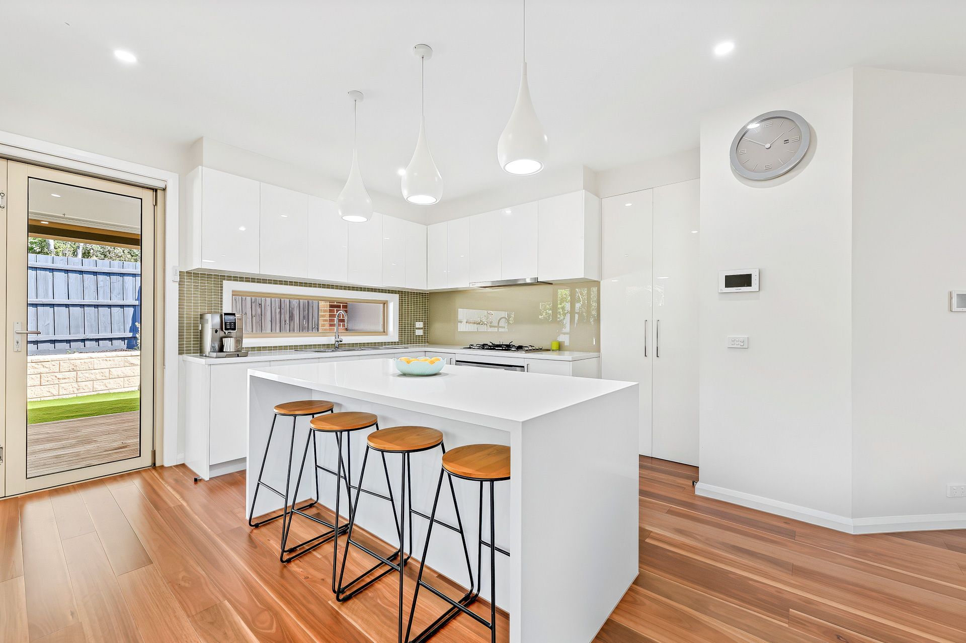 2/138 Haverbrack Drive — photo 6 of 21