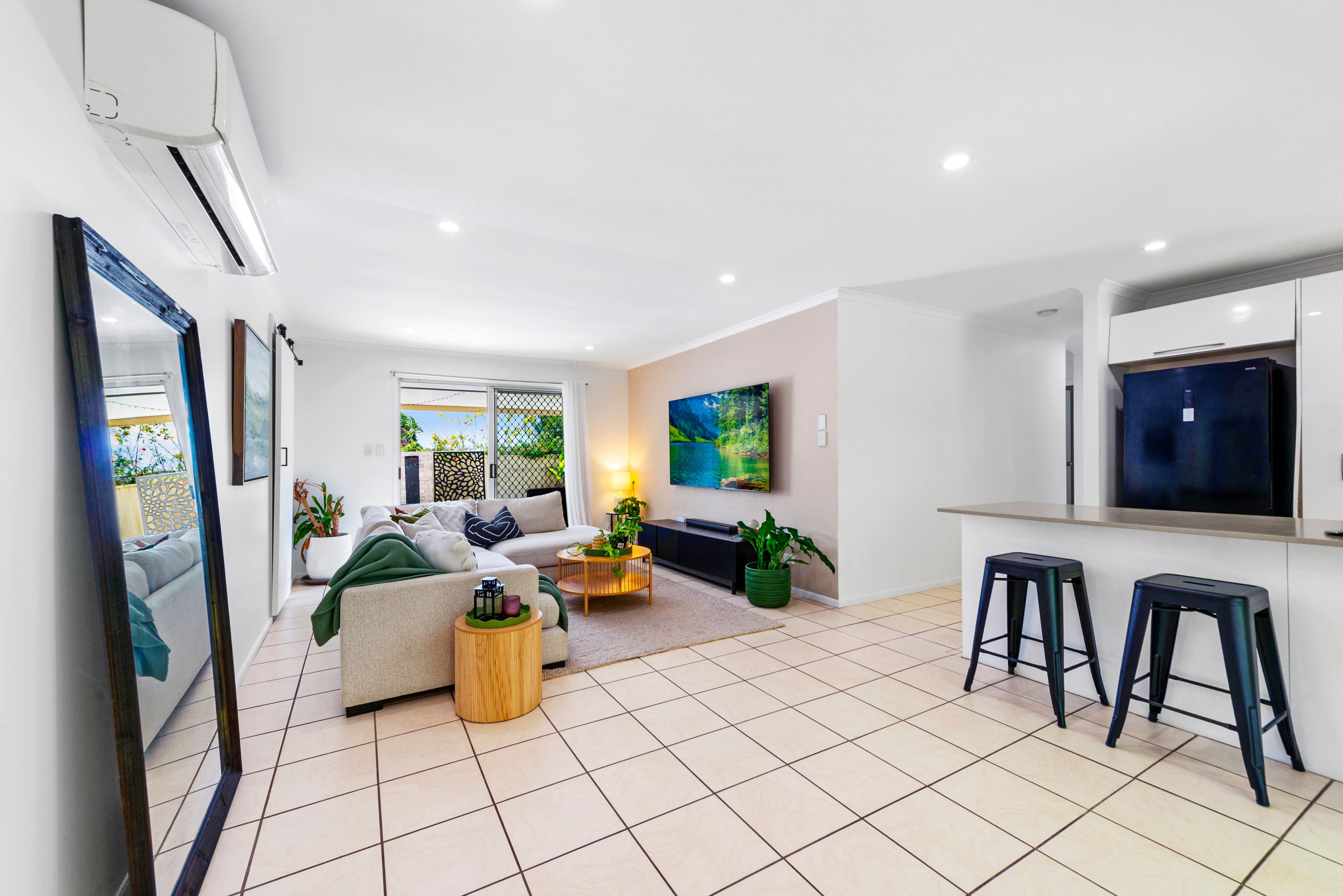 48/8 Gooding Drive — photo 3 of 27