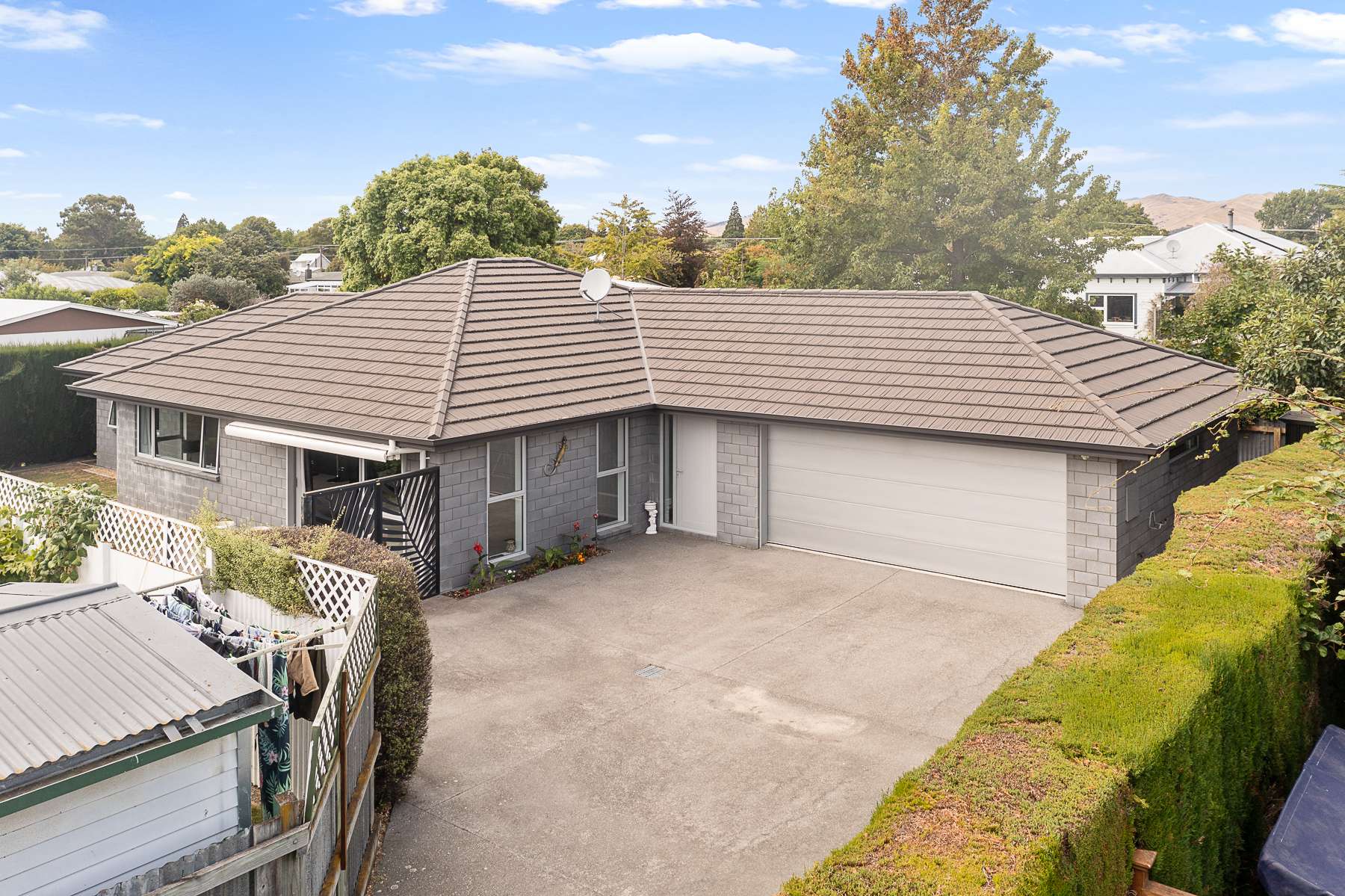 23a Glenroy Crescent photo 3