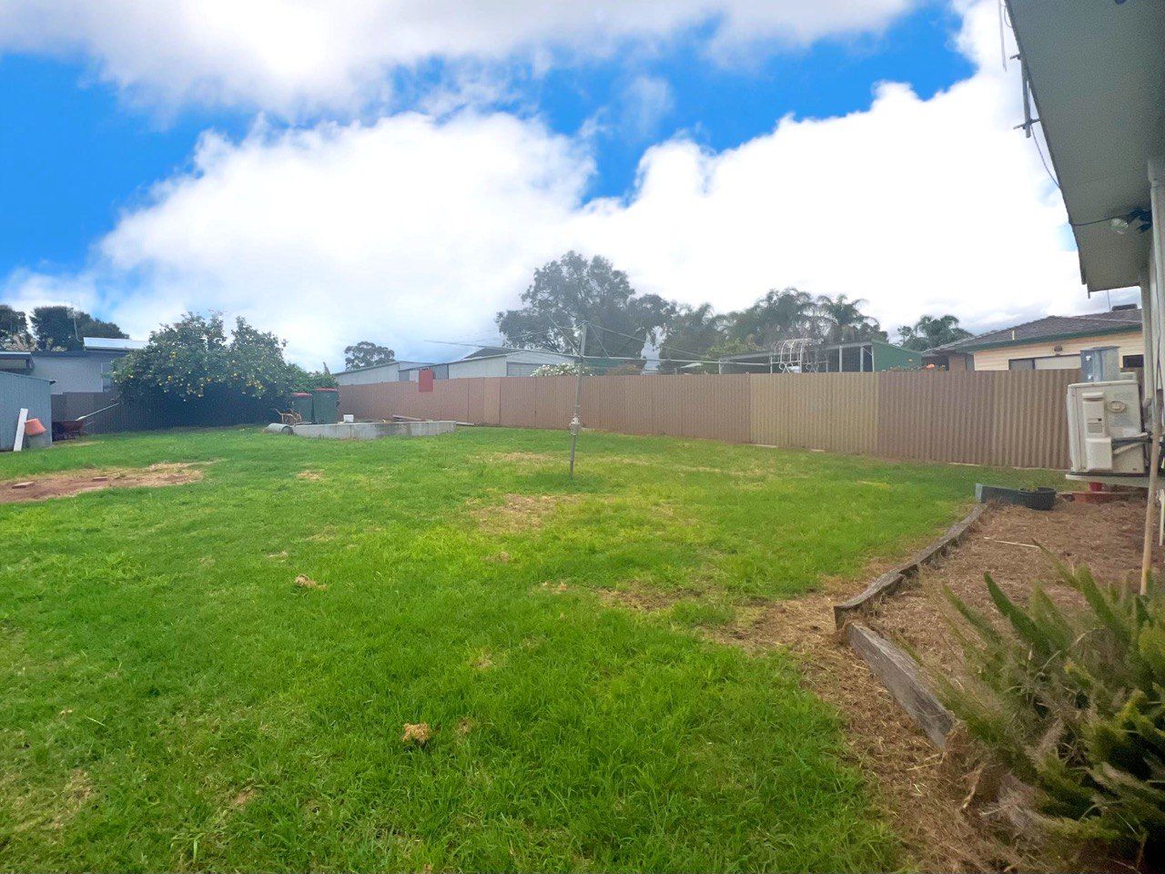 28 Jones Street — photo 12 of 12