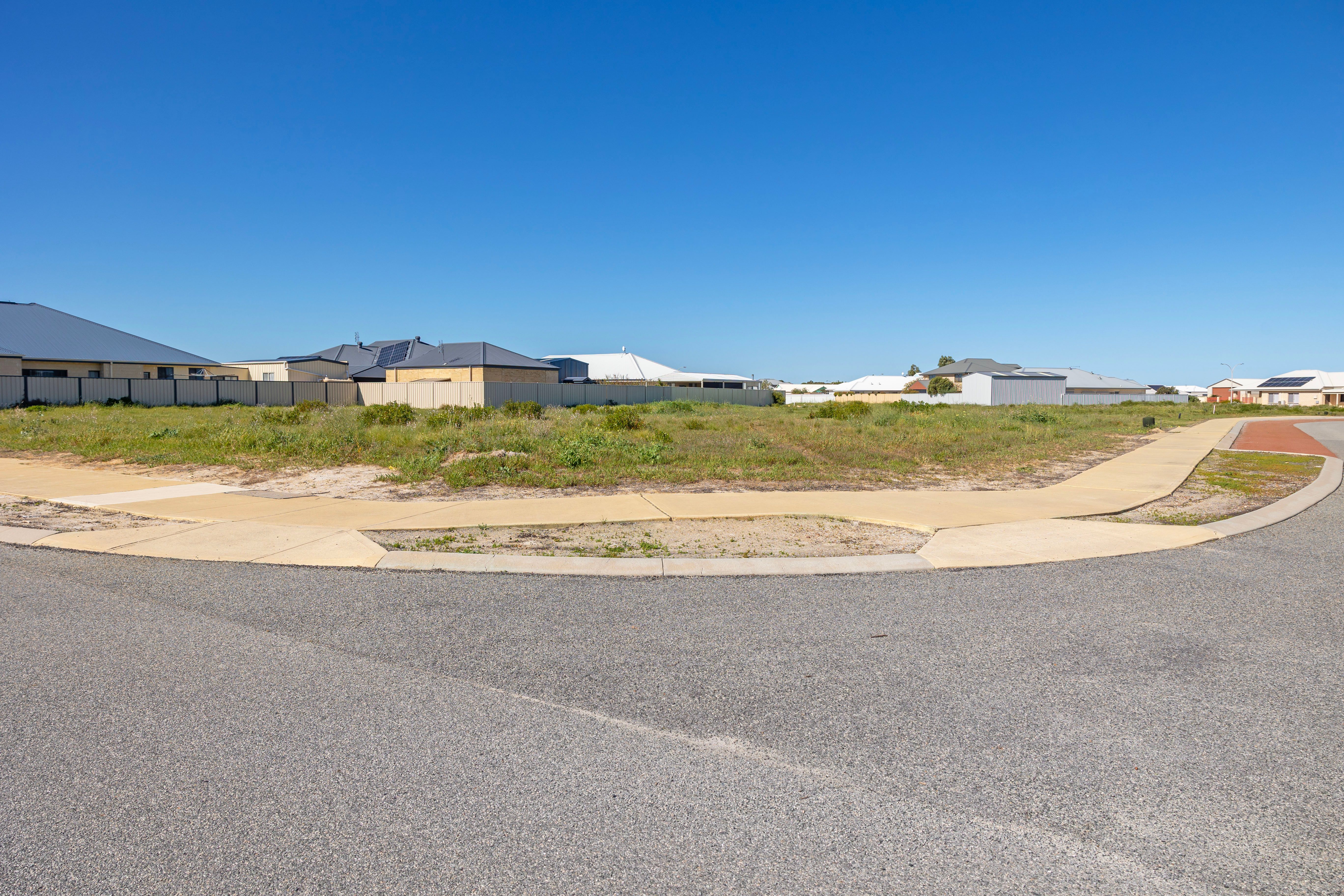 Lot 778, 8 Middleton Boulevard — photo 4 of 6