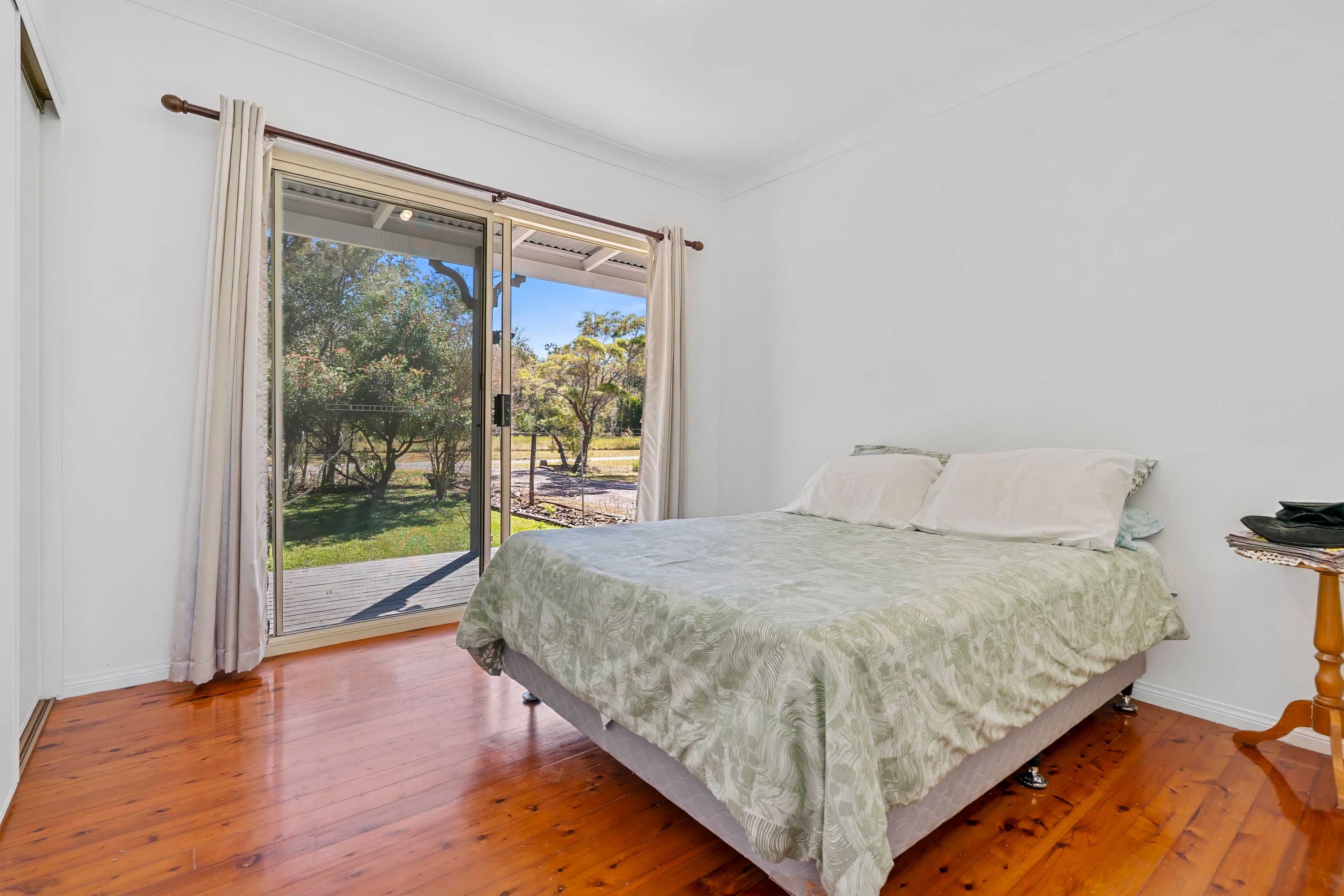 121 Illoura Place — photo 10 of 30