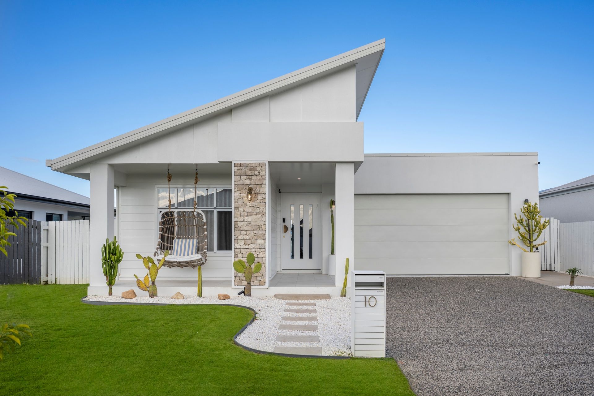 10 Eaglefield Street — photo from Ray White Kirwan
