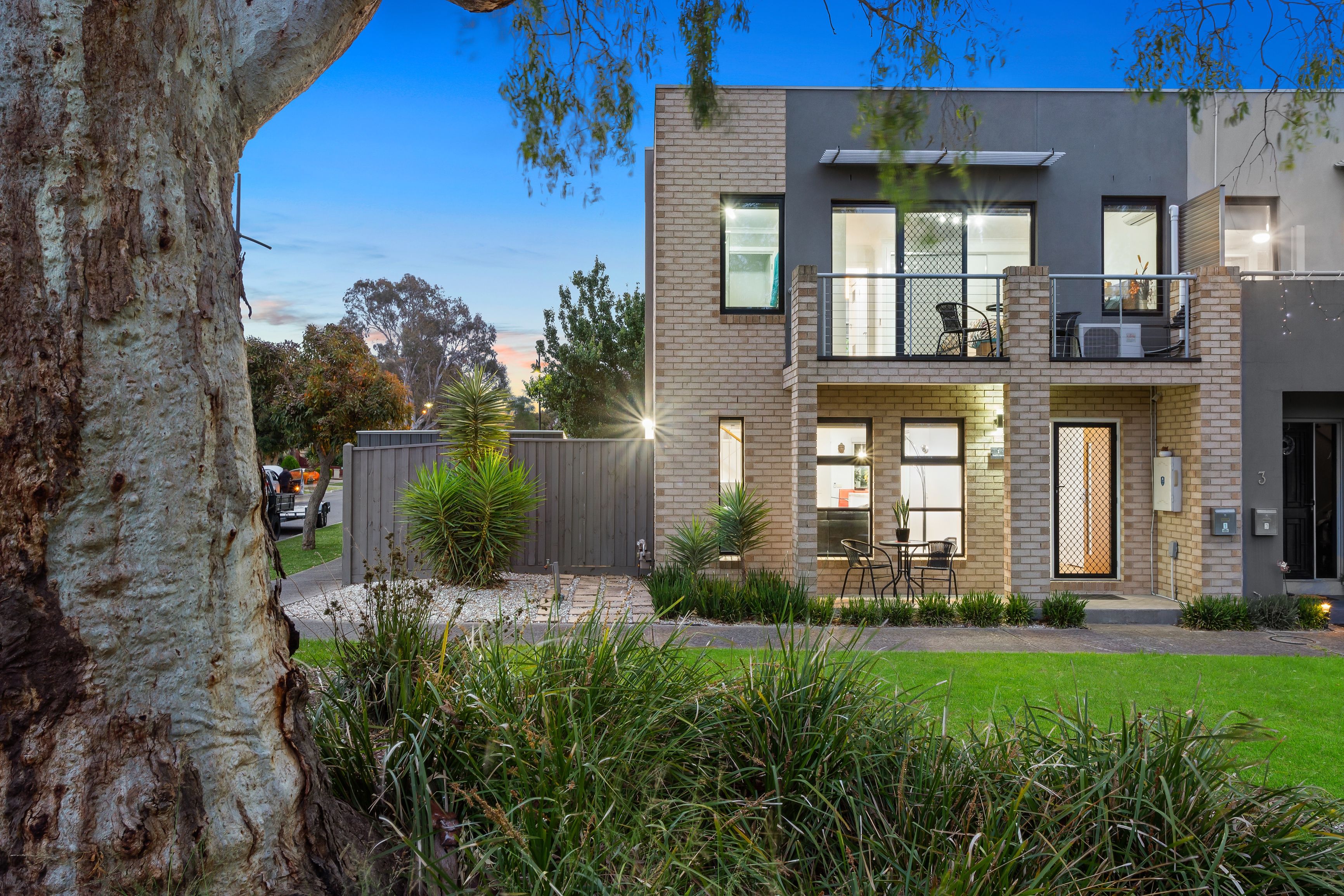 1 Dante Walk, Mernda VIC 3754