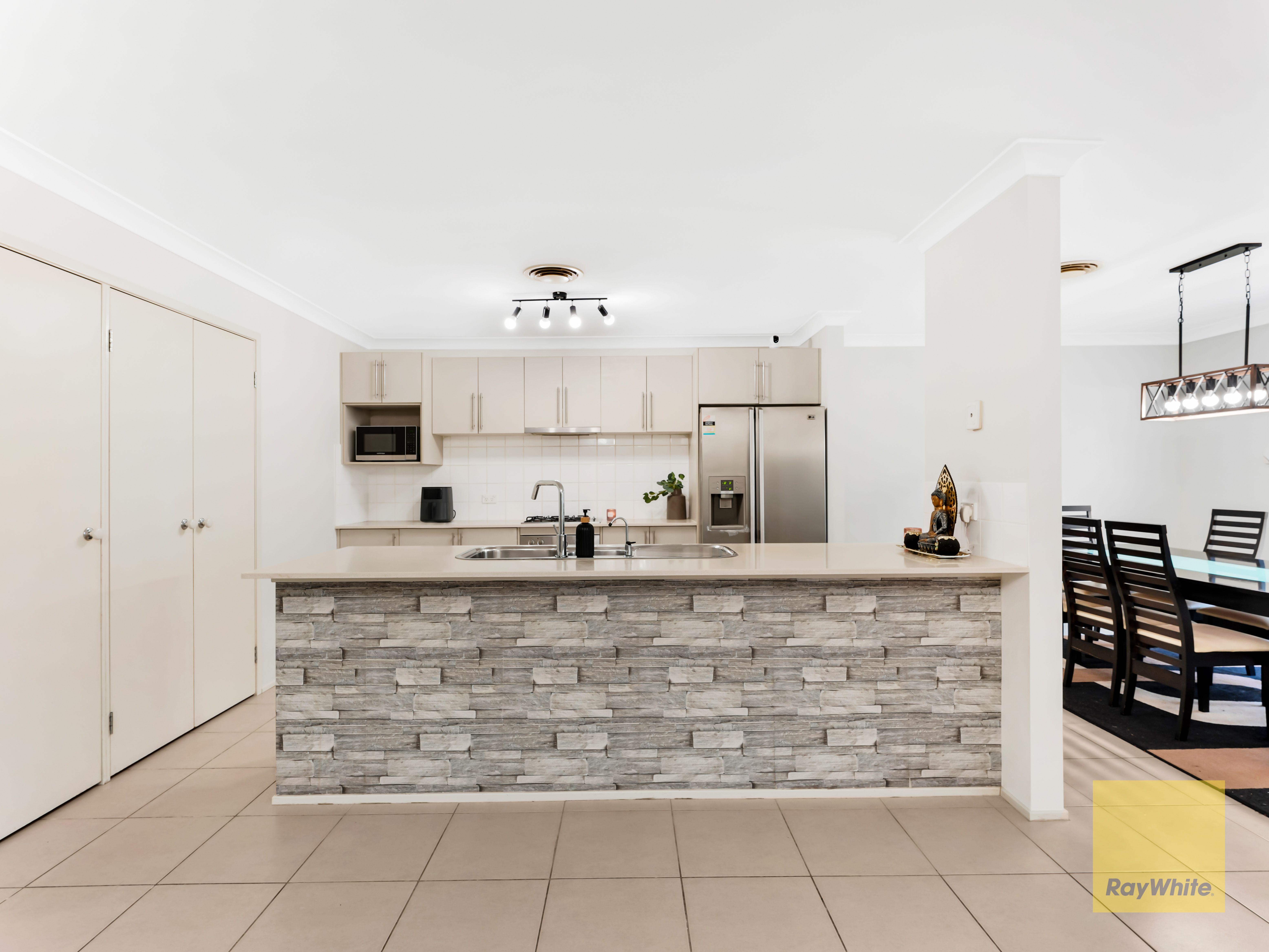 42 Stansmore Avenue — photo 4 of 19