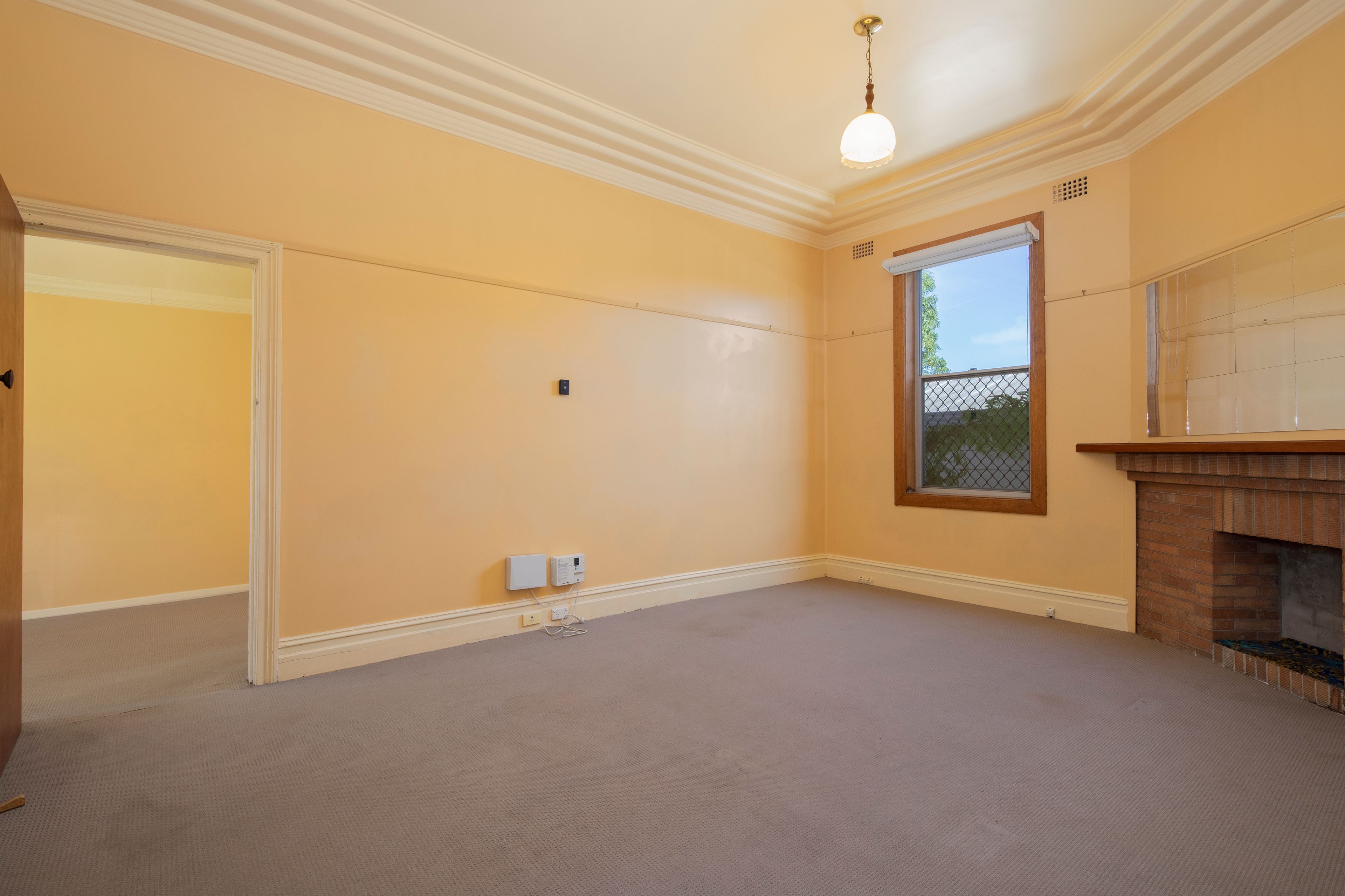 19 Omara Street — photo 3 of 14