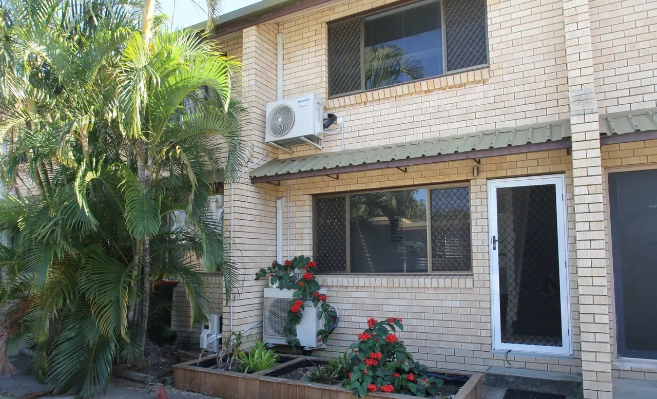 2/45 O'Connell Street — photo from Ray White Gladstone