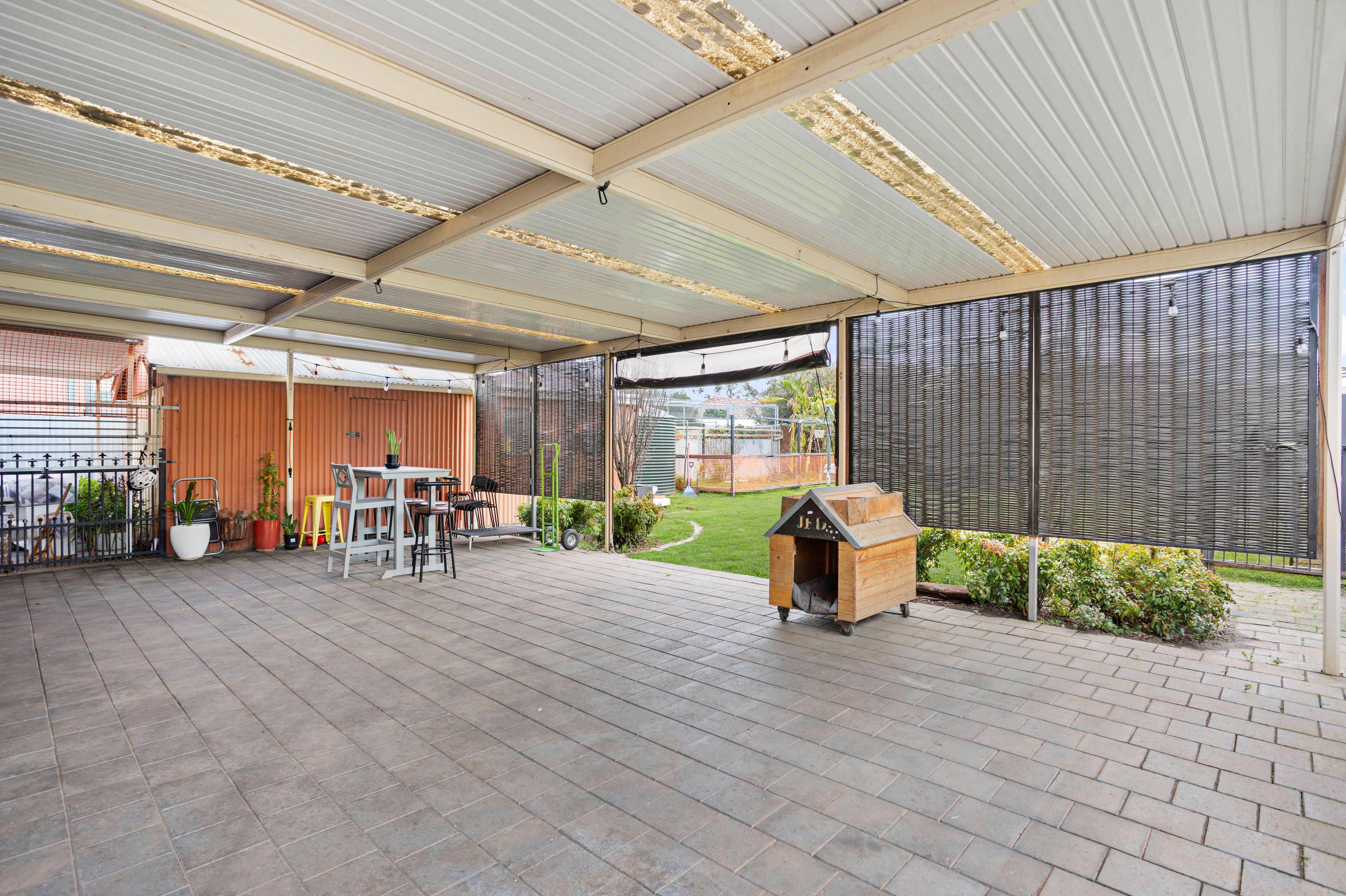 18 Ross Avenue — photo 15 of 17