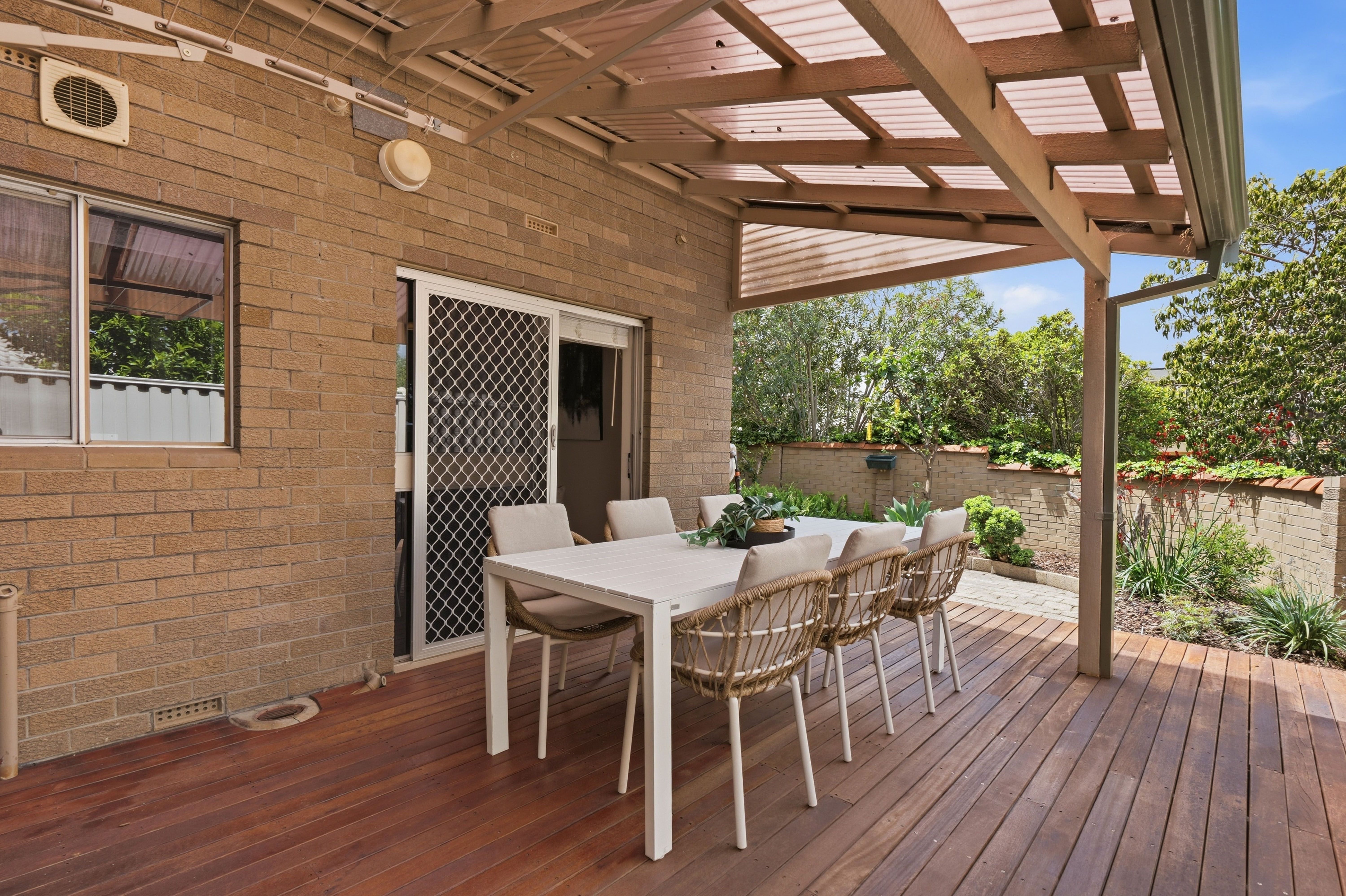 1/21 Lockhart Street — photo 14 of 20