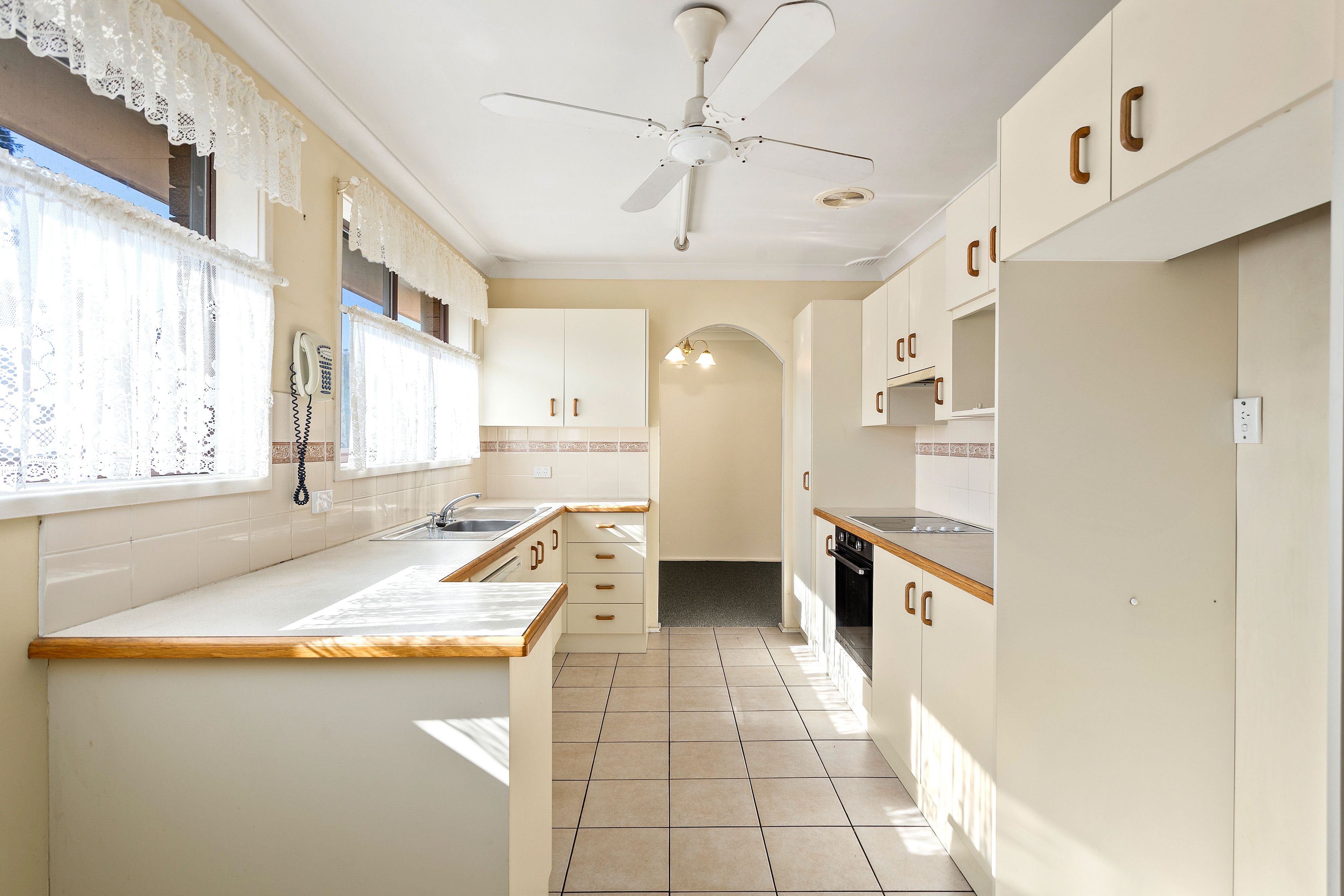 5 Oxley Place — photo 3 of 8
