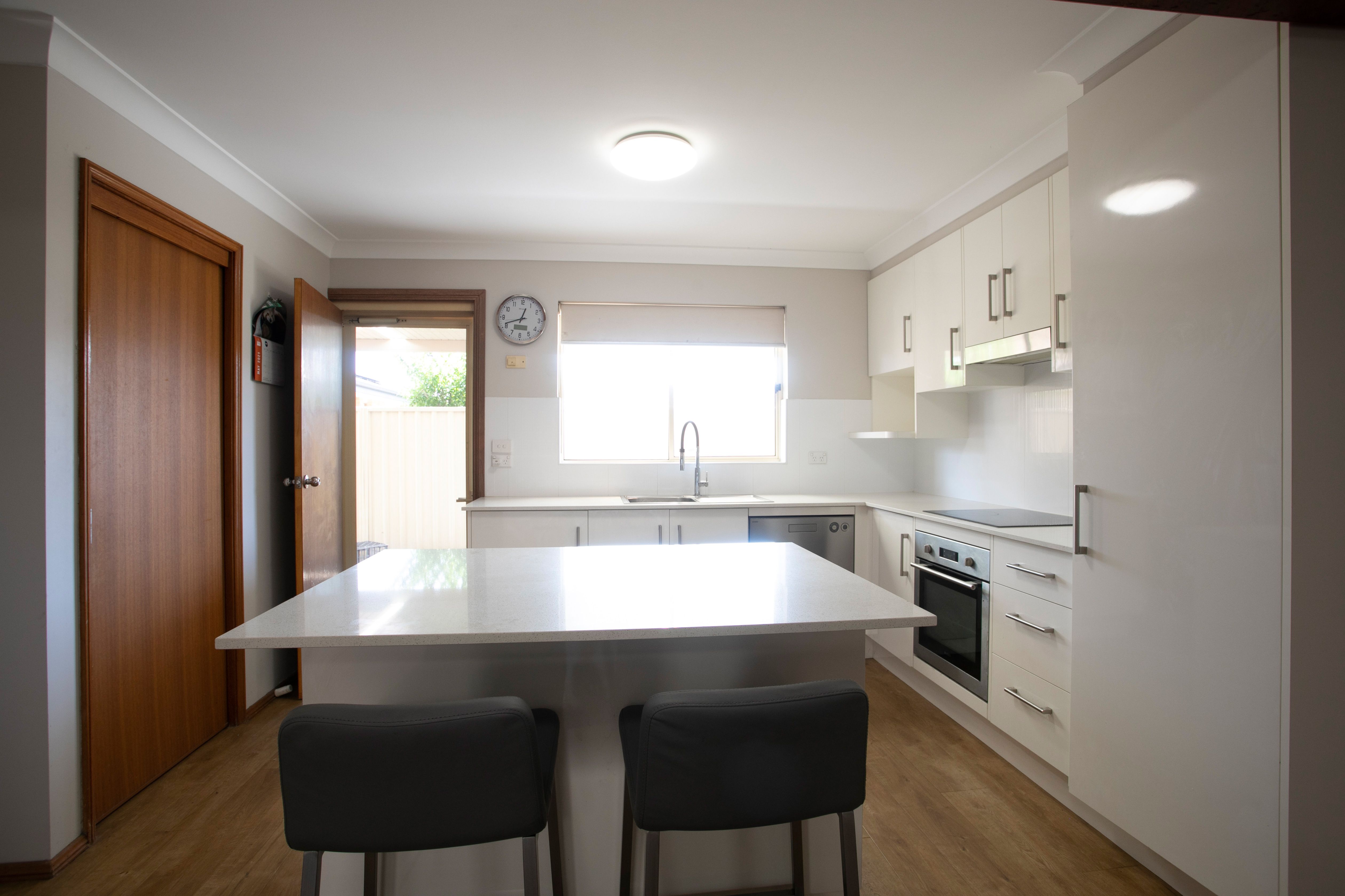 4/11 Commerce Drive, Lake Illawarra, NSW 2528