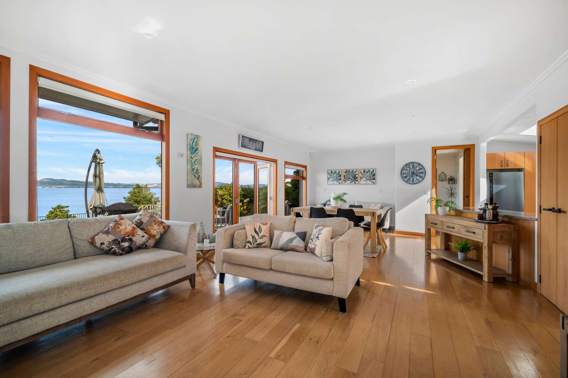 75 Mokoia Road photo 3
