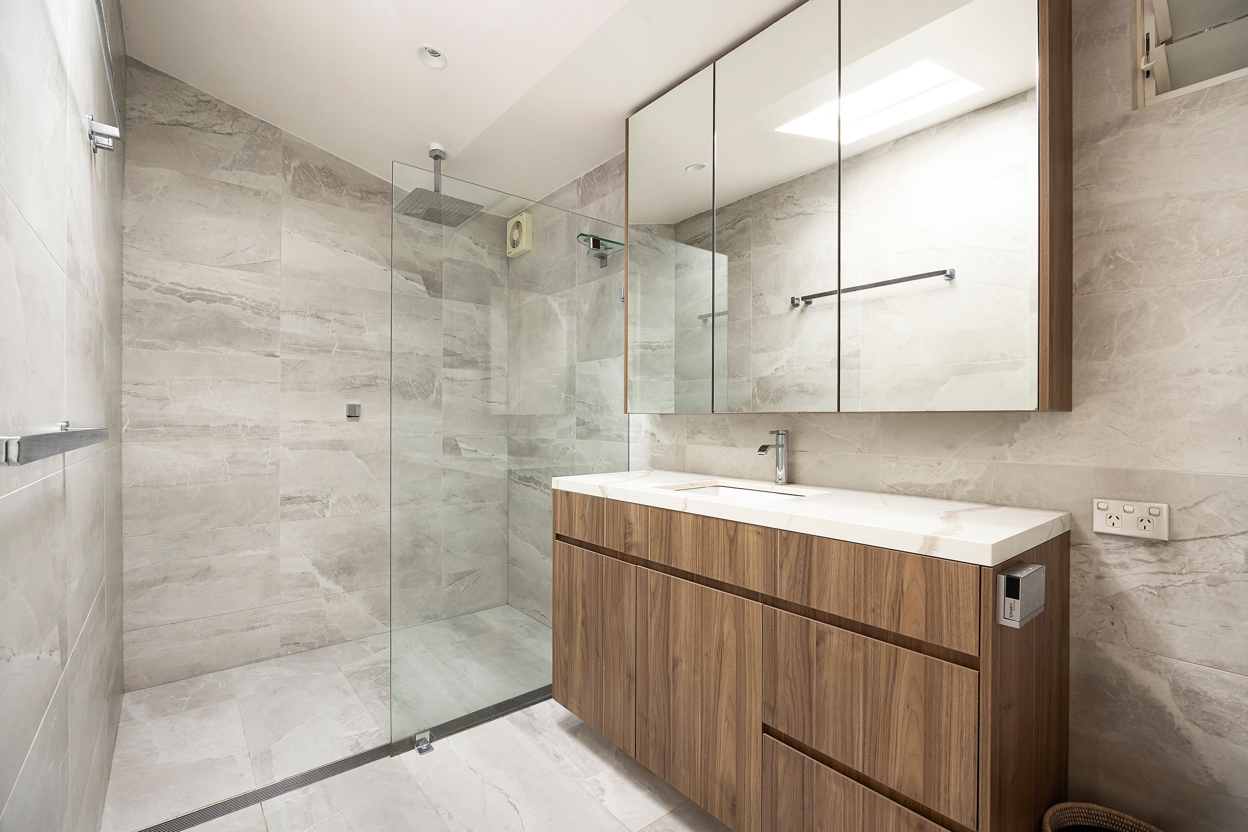 21A Olola Avenue — photo 16 of 21