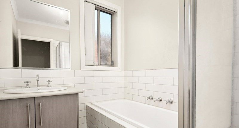 5 Lazor Street — photo 7 of 9