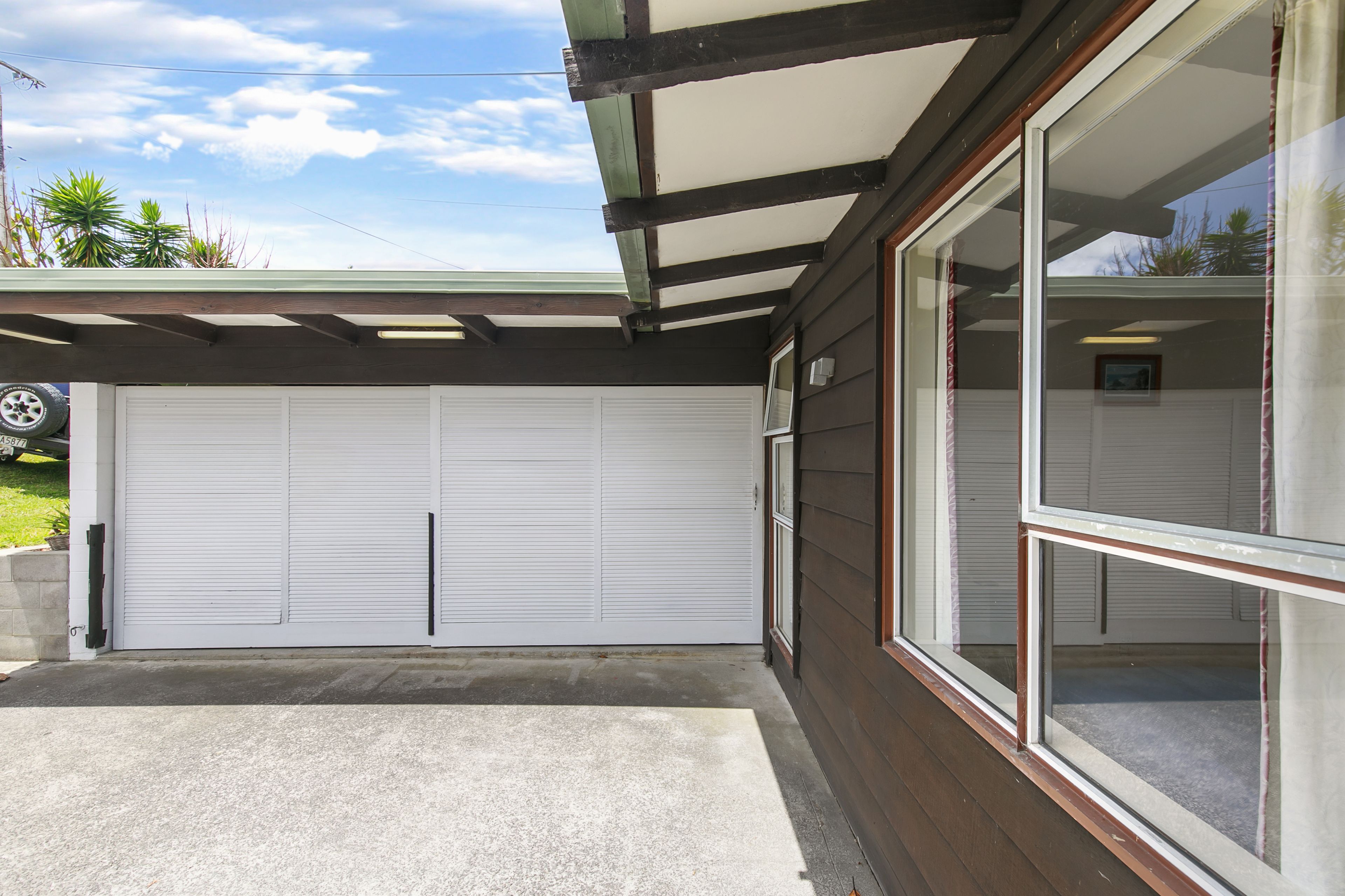 212 Golf Road, Titirangi, Waitakere City