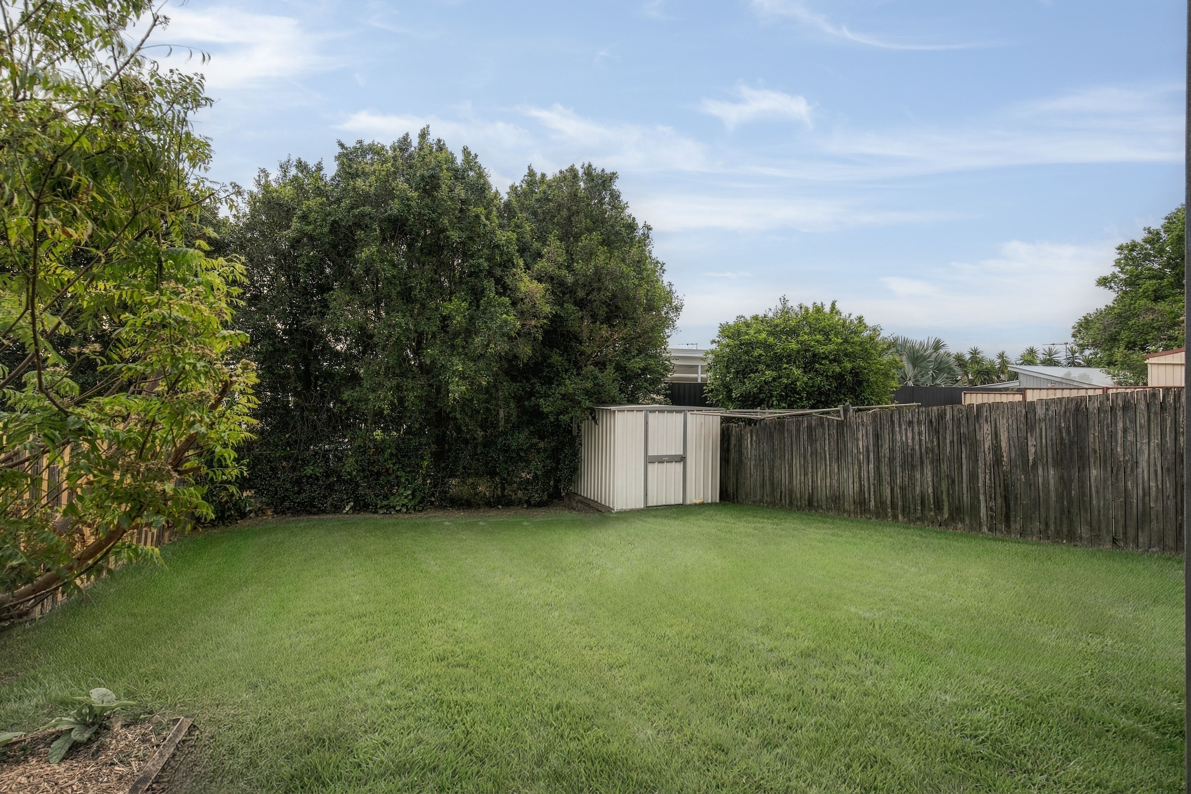 1570 Sandgate Road — photo 17 of 17
