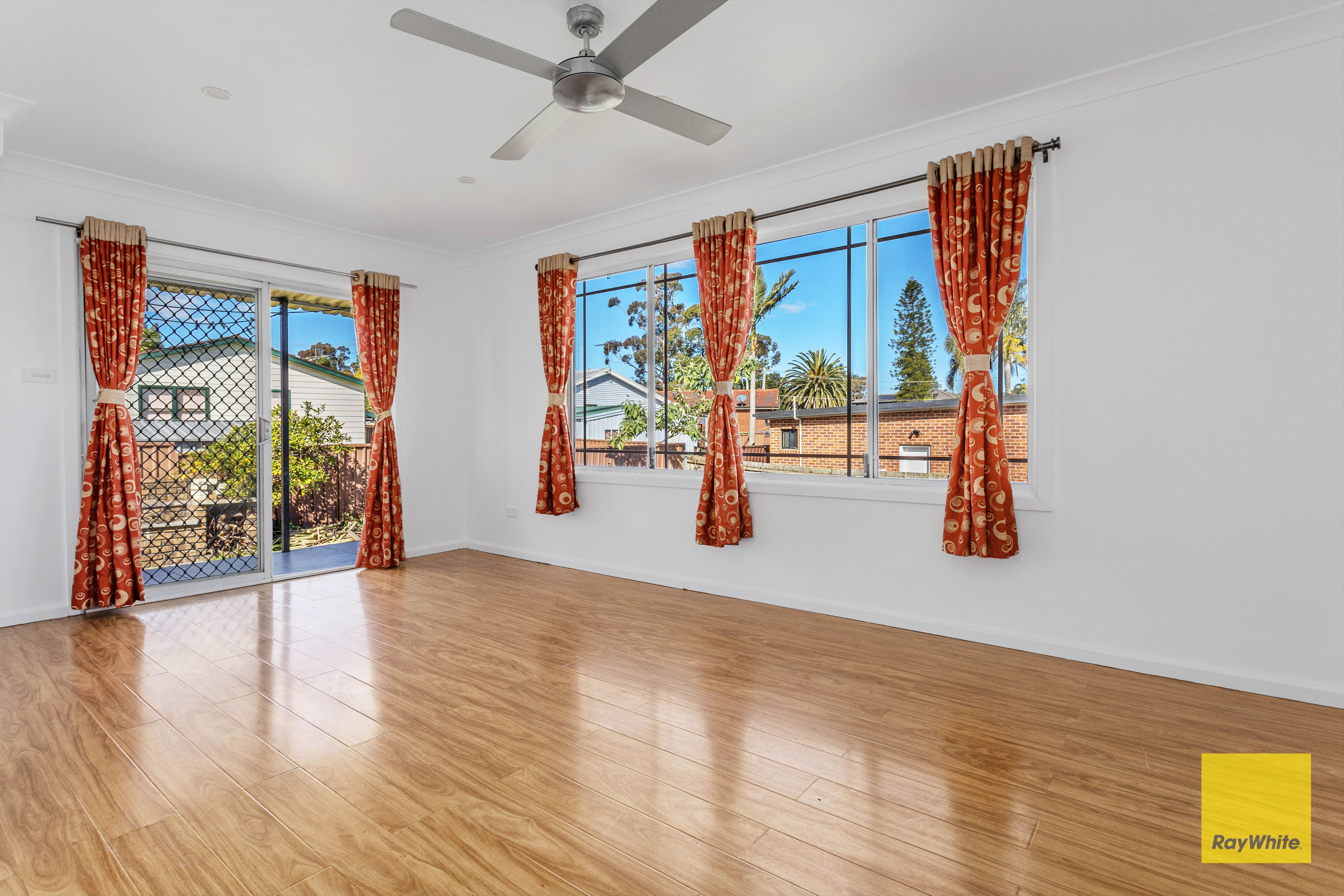 26 Mackellar Road — photo 9 of 14