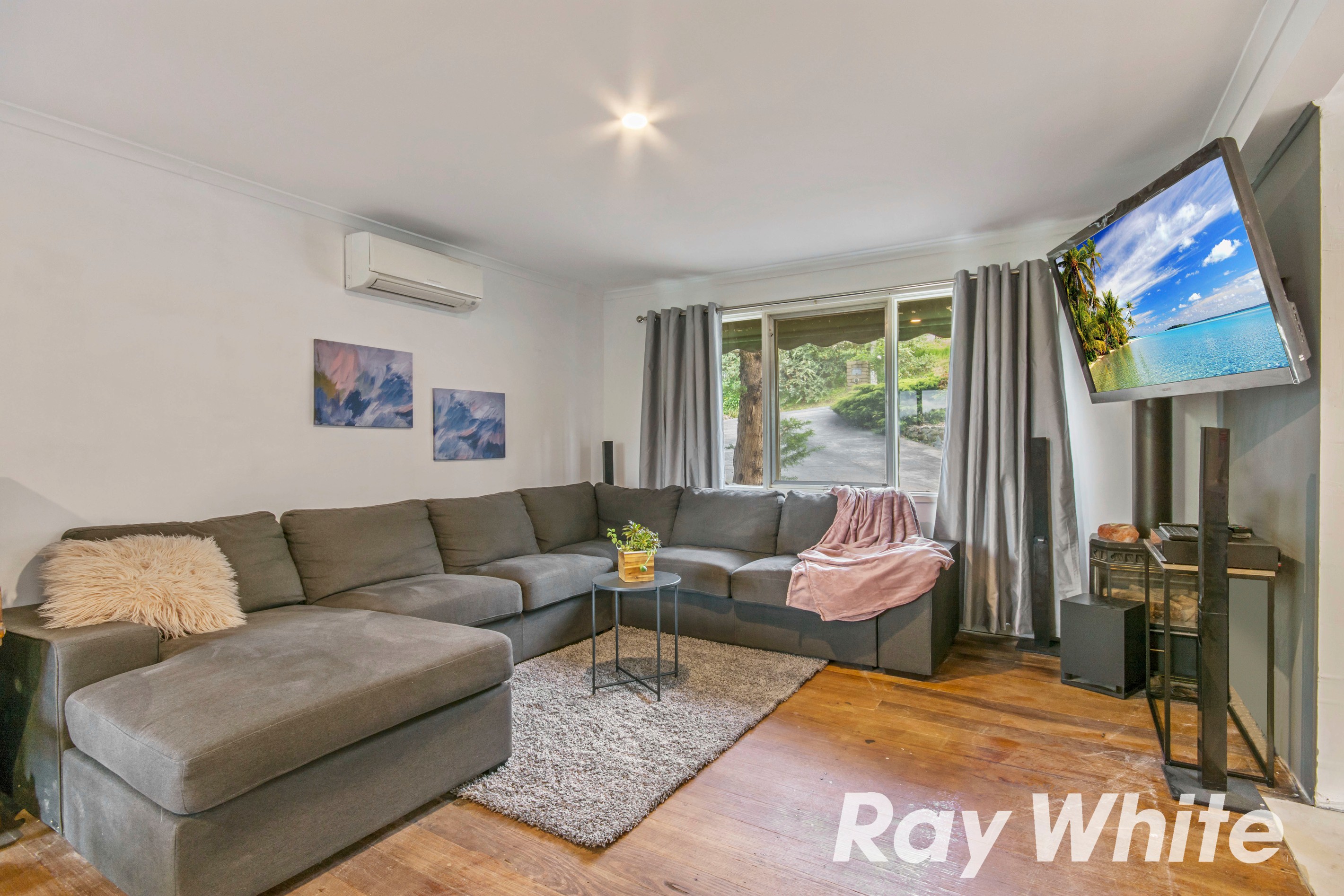 11 Craig Avenue, Ferntree Gully, VIC 3156