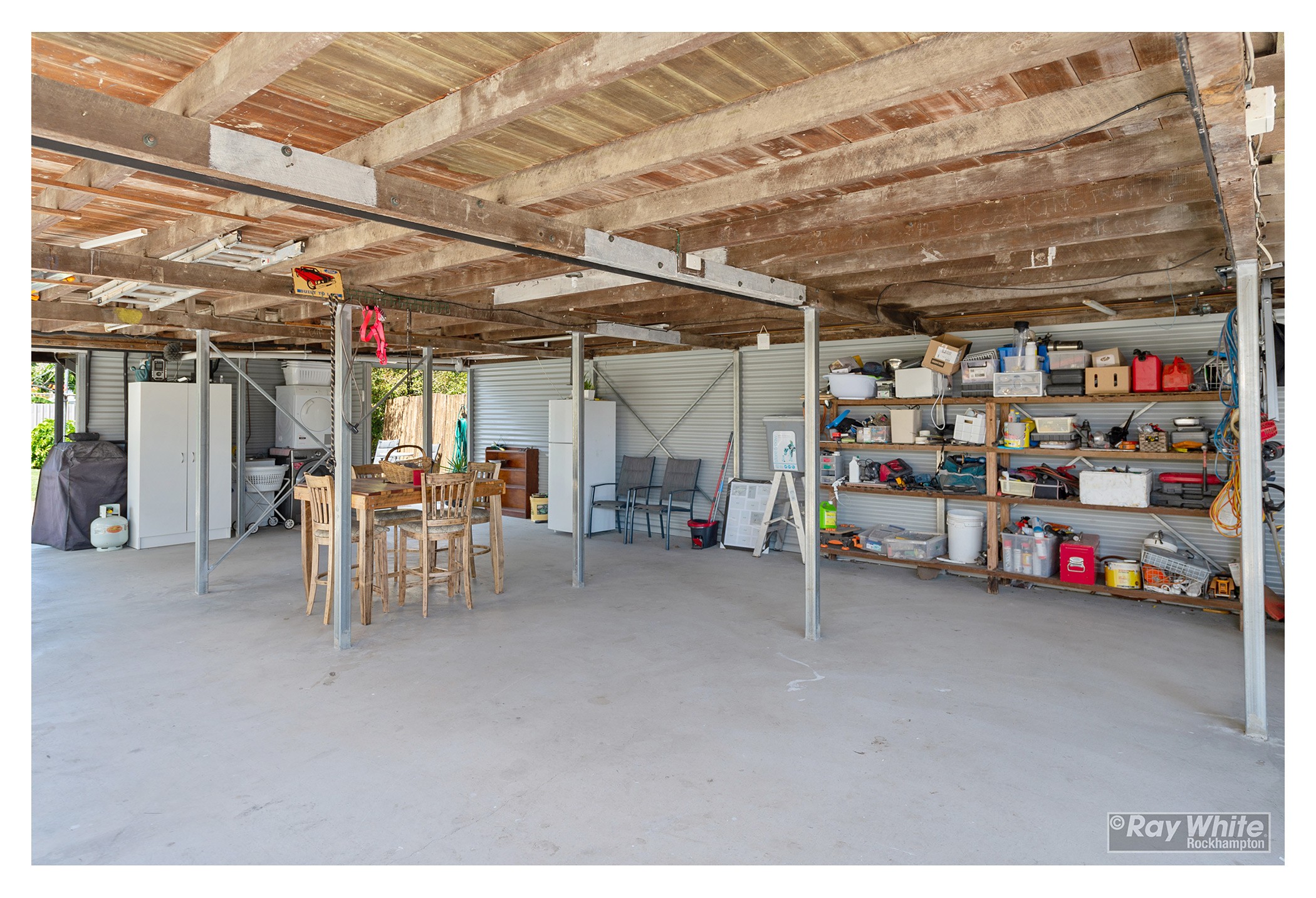 23a Main Street, Park Avenue, QLD 4701