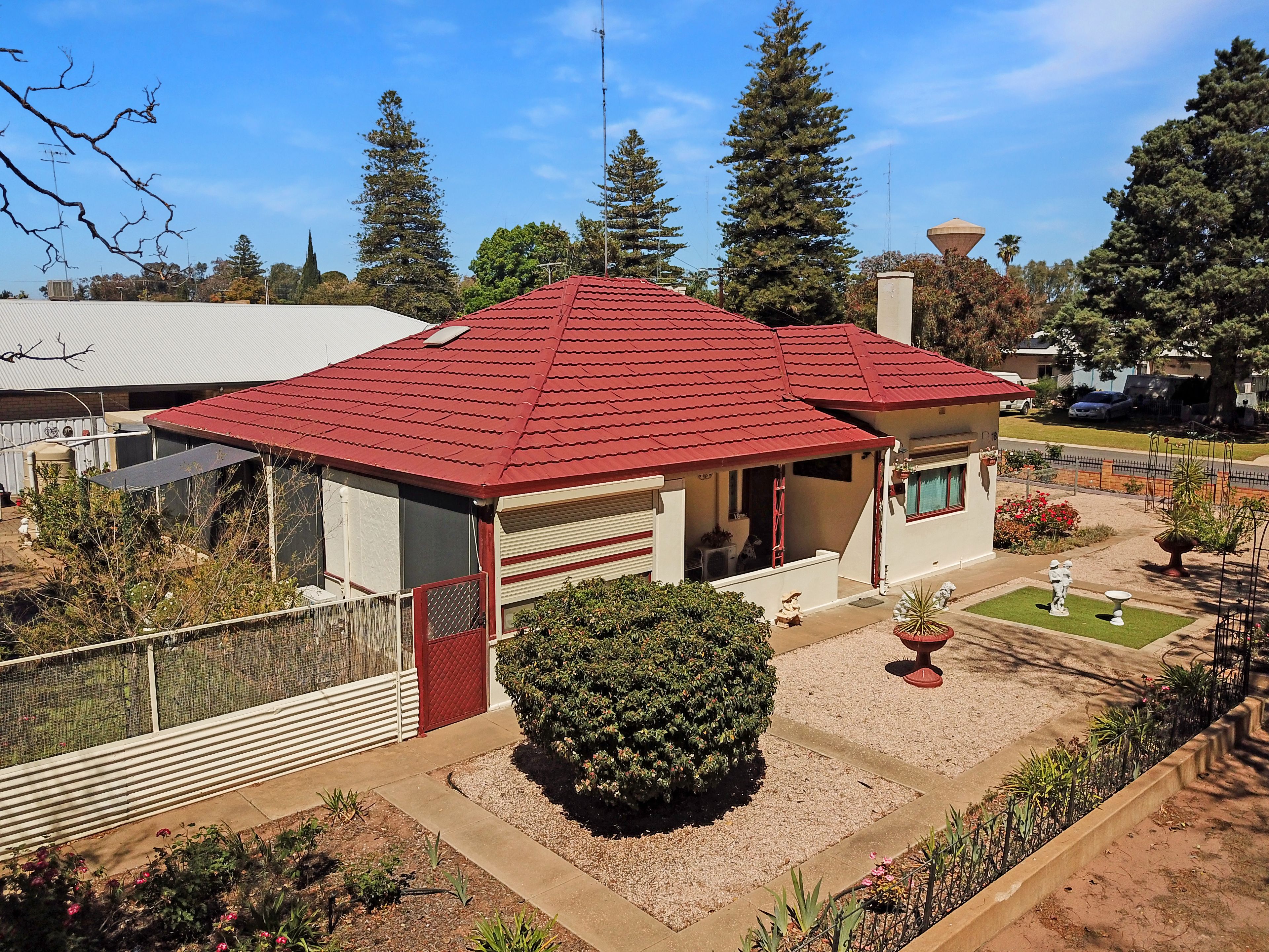18 Jemison Street, Waikerie SA 5330