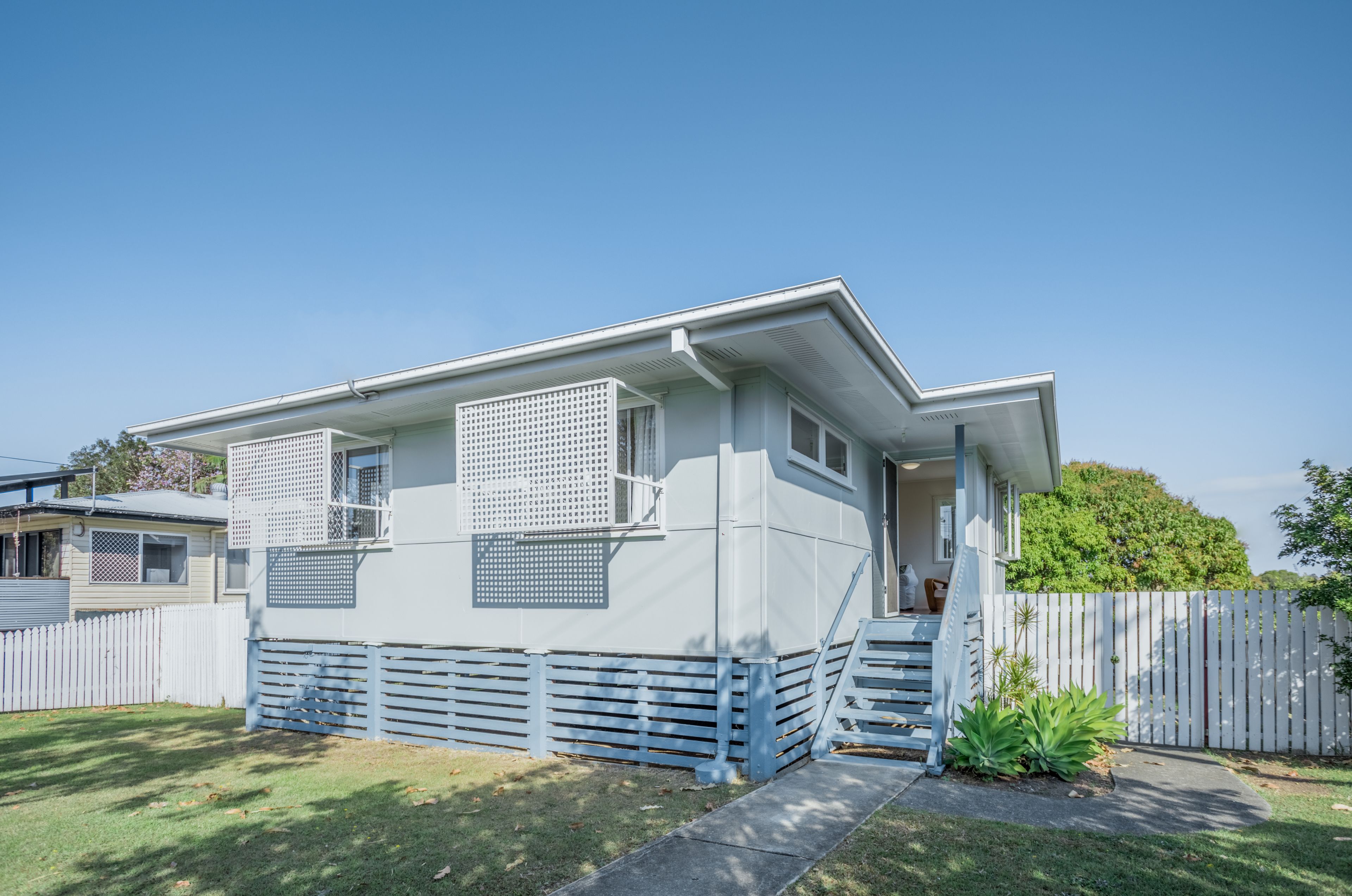 32 Grevillea Drive, Varsity Lakes, QLD 4227