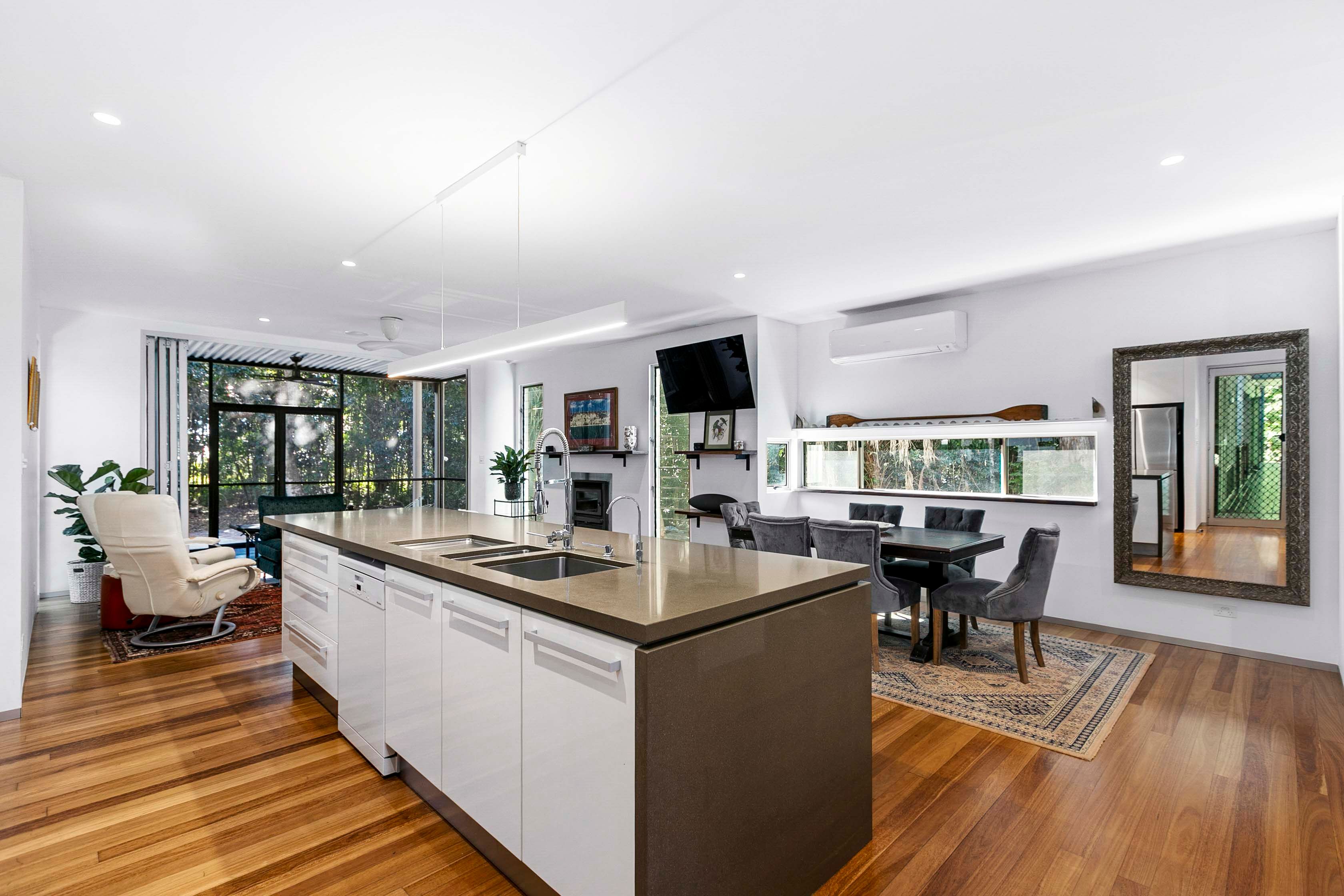 6 Ebony Court — photo 15 of 30