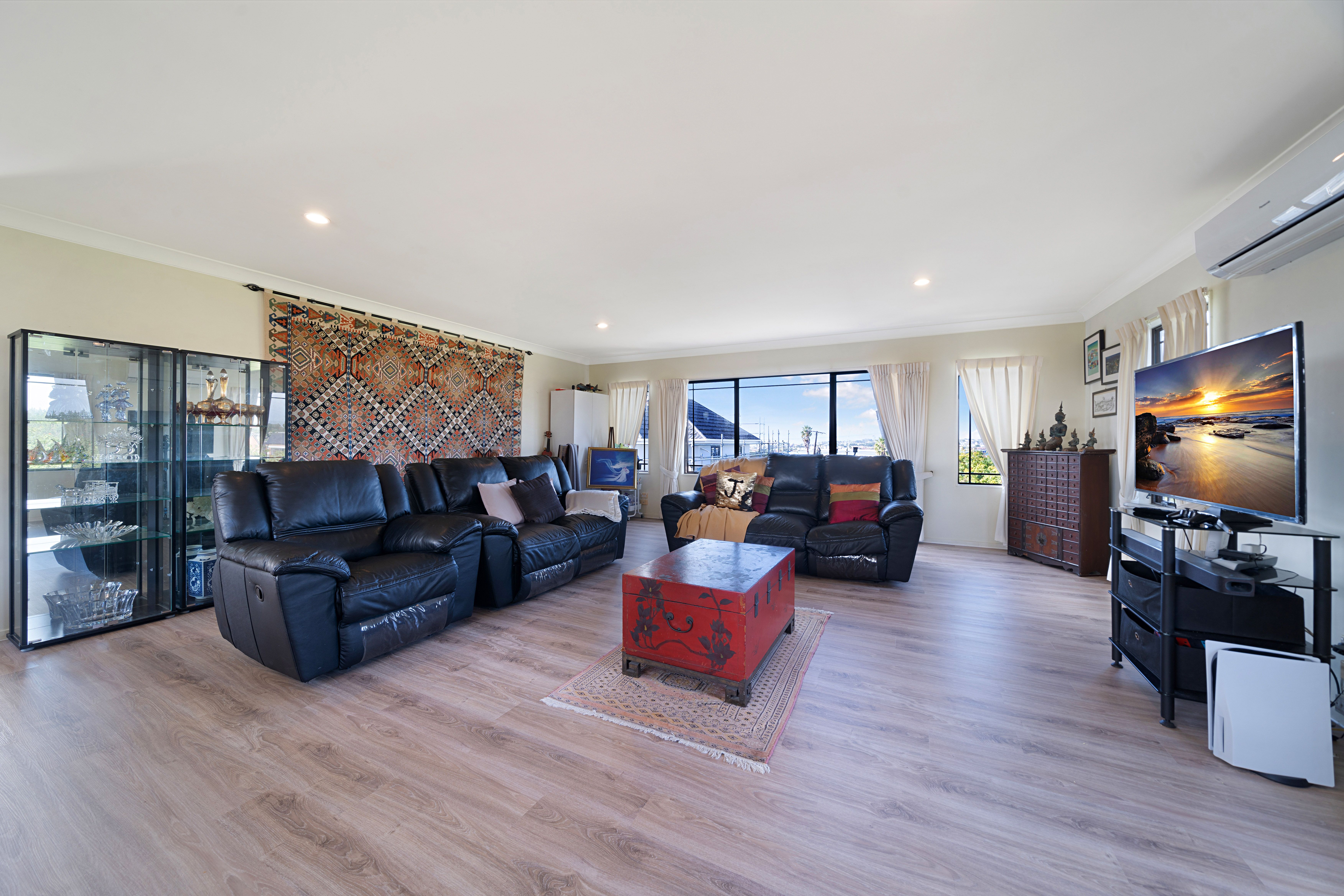 554 Don Buck Road, Westgate, Waitakere City