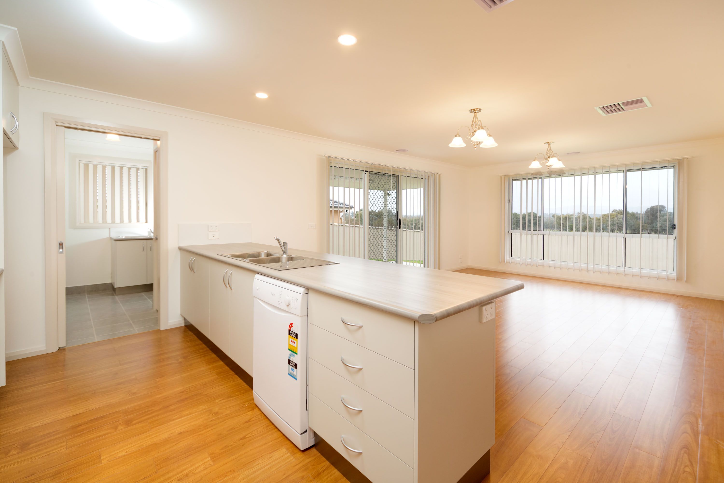 34 Lawson Circuit, Lavington, NSW 2641