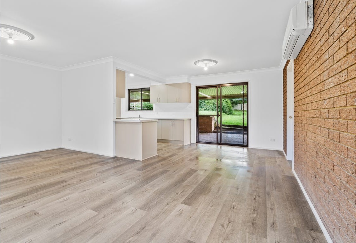 5 Dora Street, Hill Top, NSW 2575