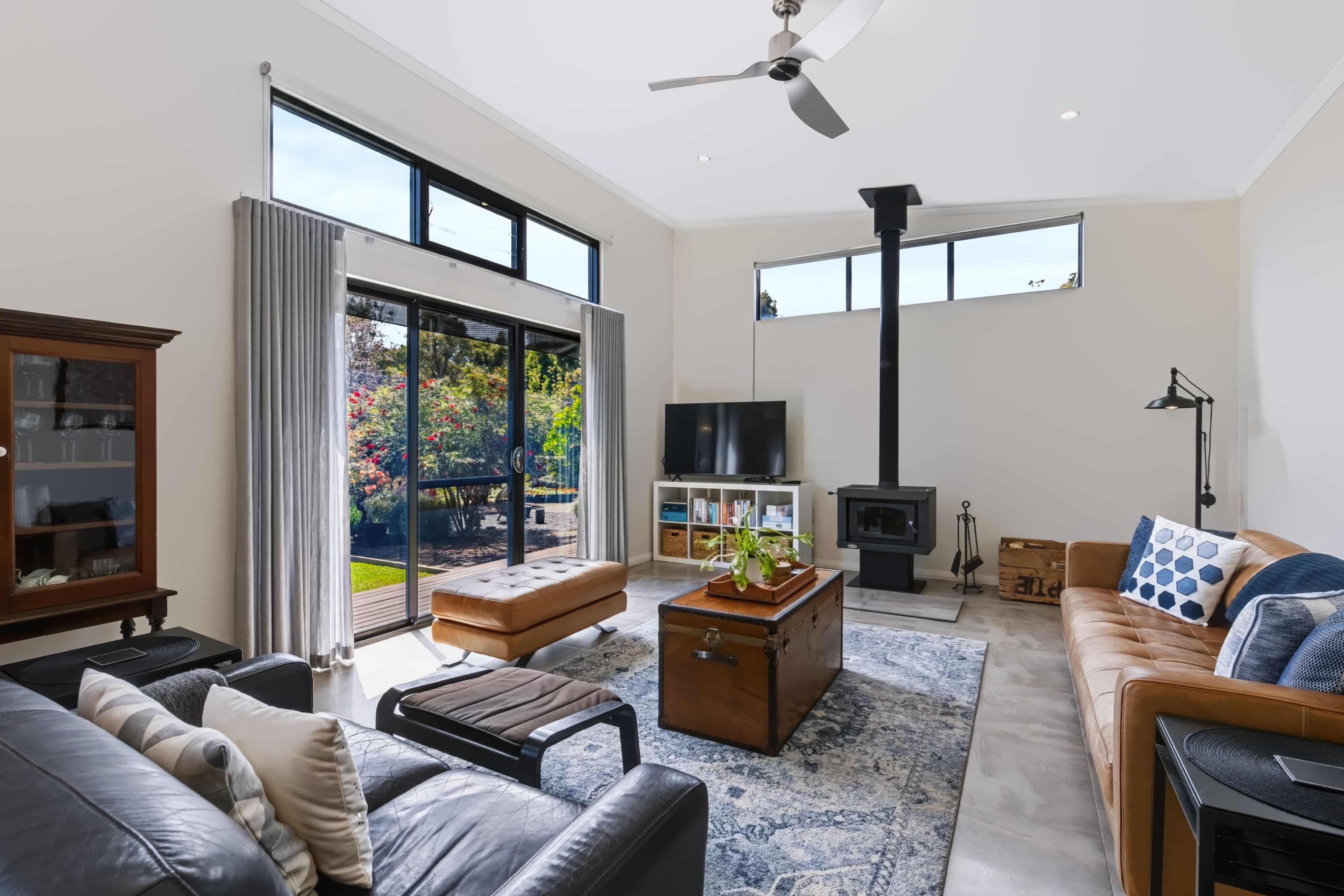 141 Tweed Road — photo 8 of 30