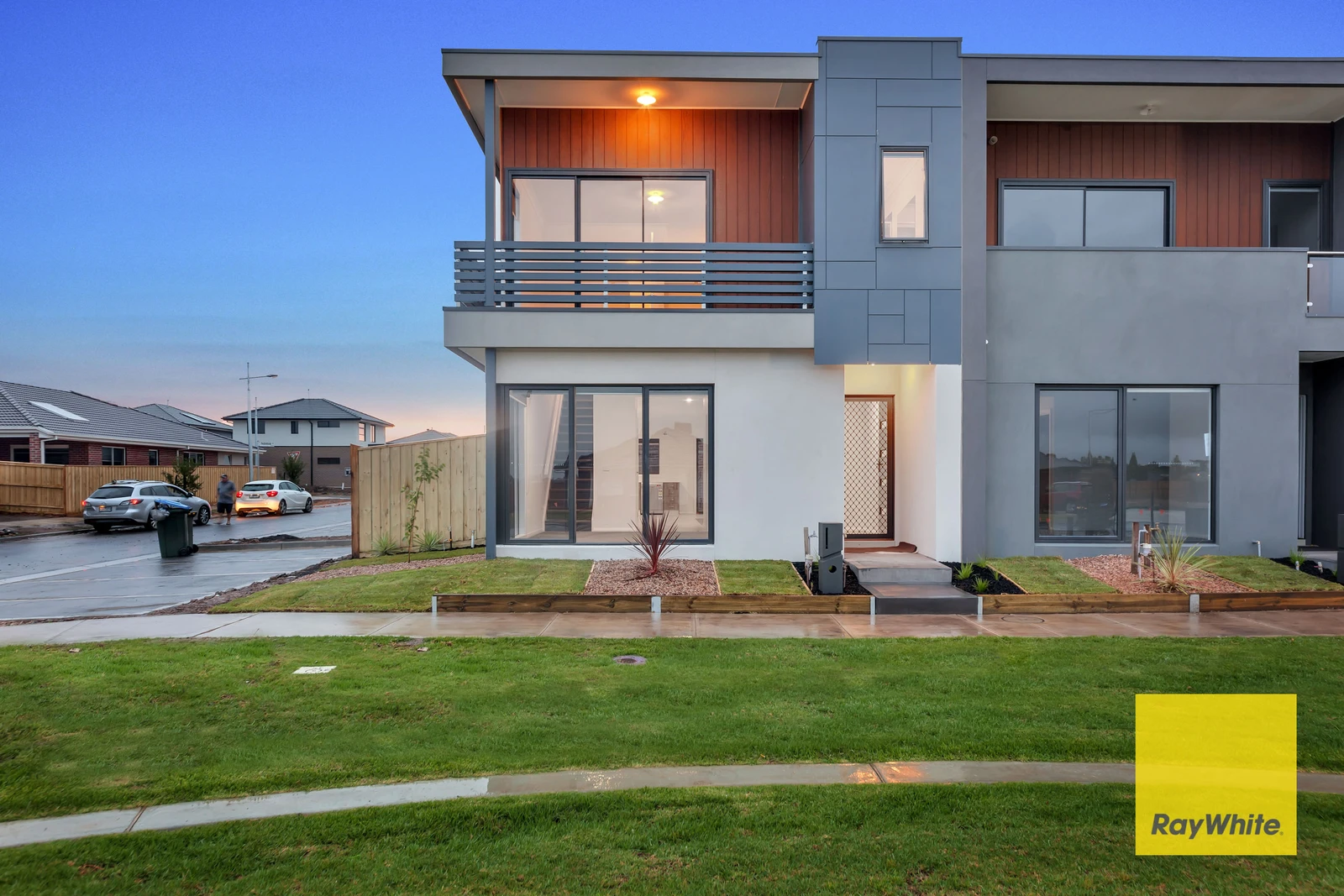 16 TREEVE Parkway, Werribee, VIC 3030