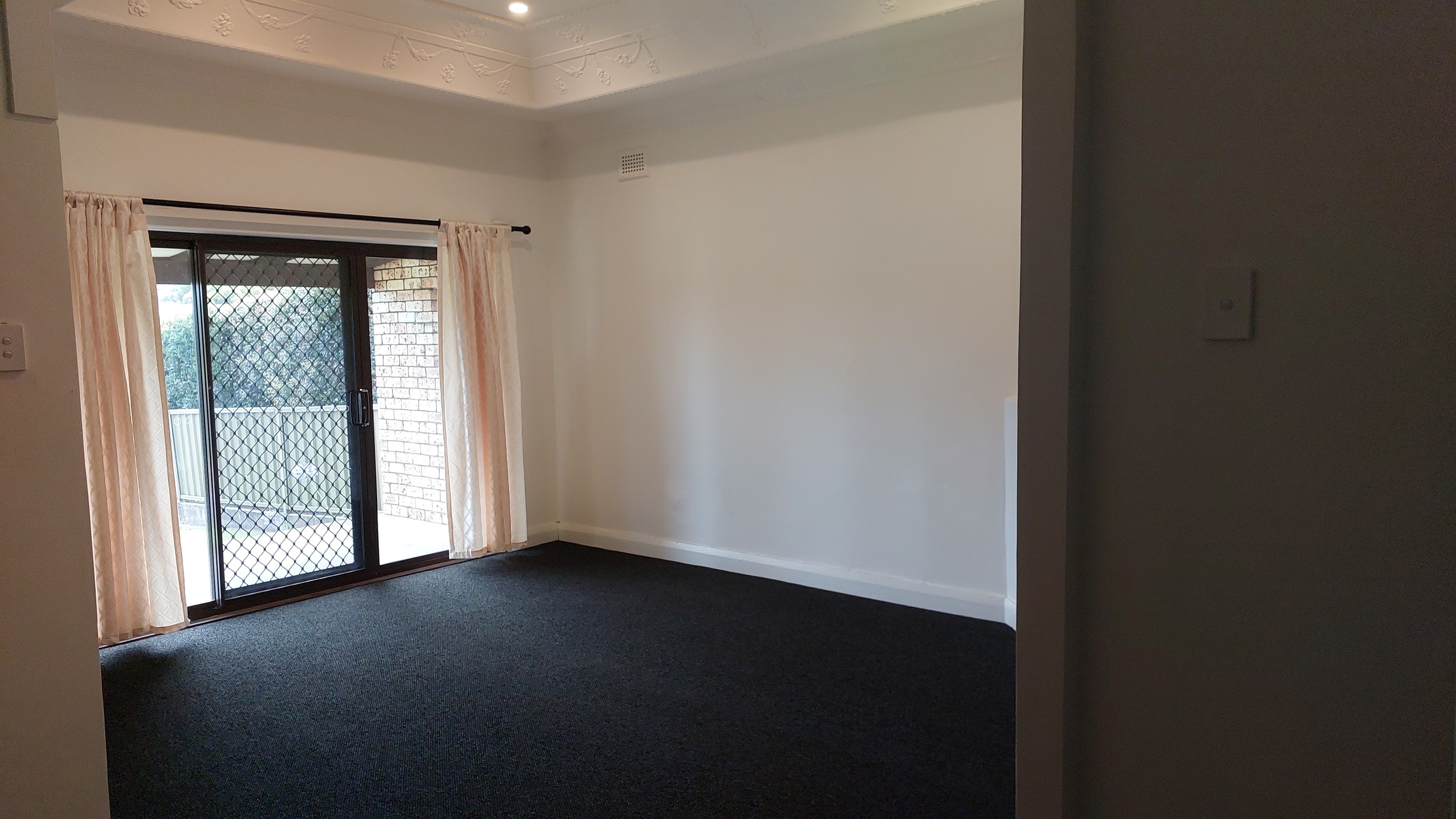 111 Gum Tree Lane, Thirroul, NSW 2515