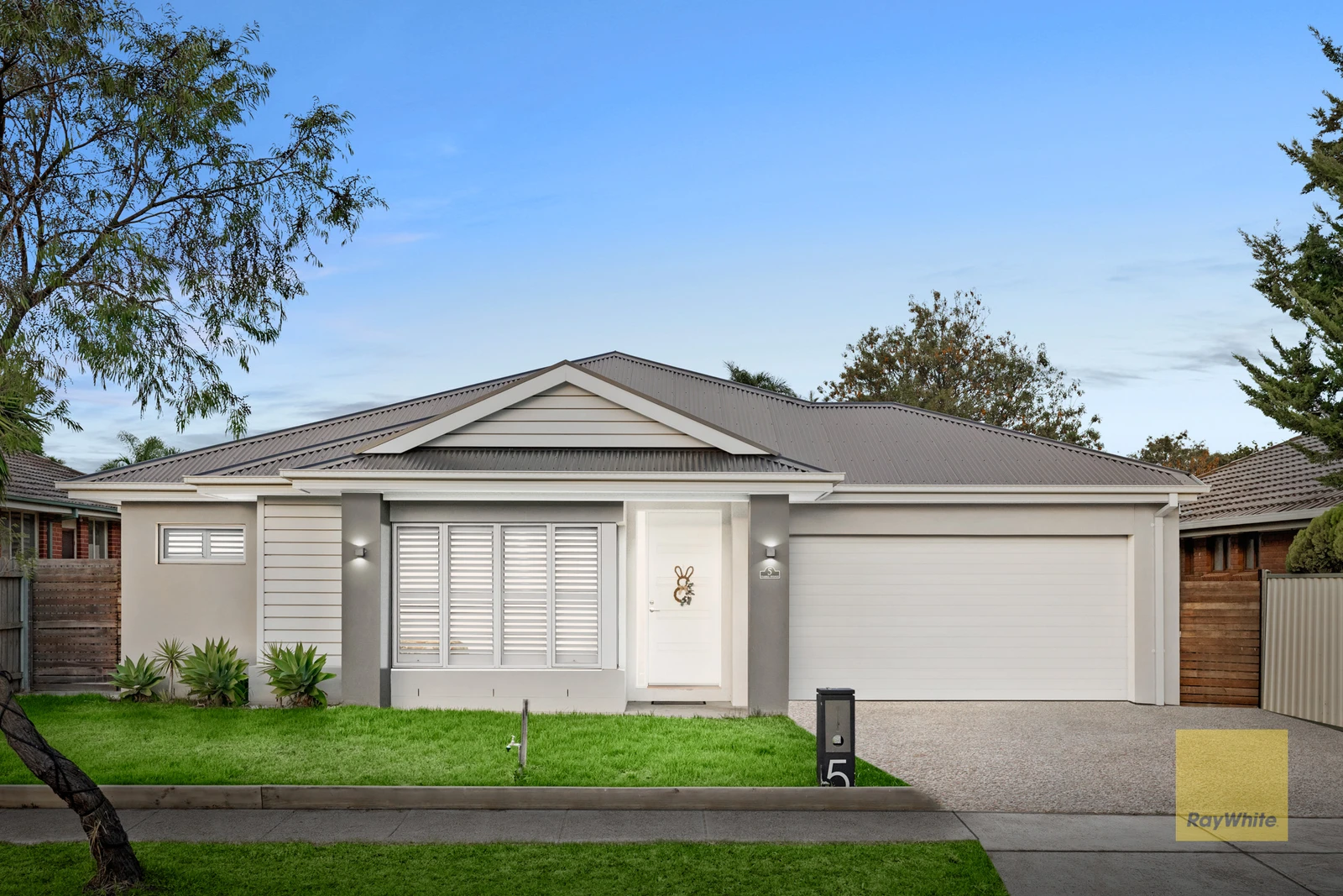 5 Harris Avenue, Hoppers Crossing, VIC 3029
