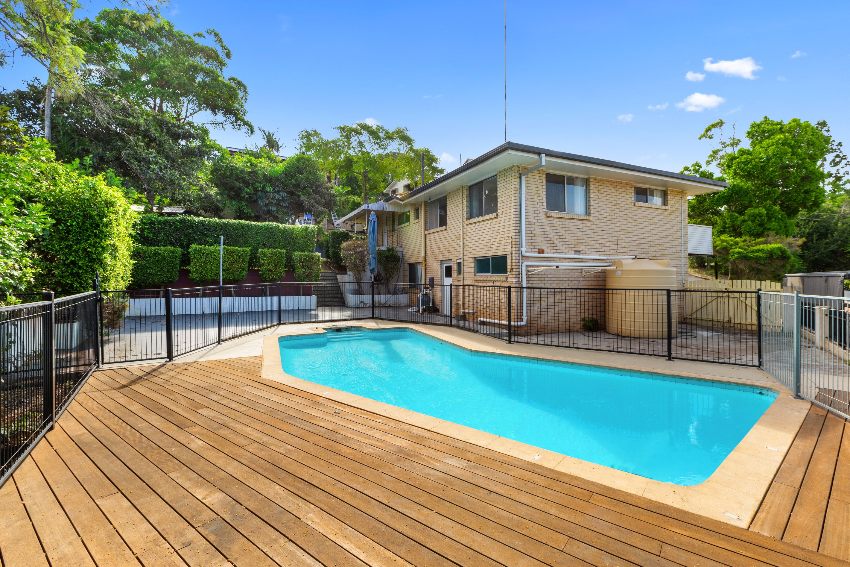 18 Treacher Street, Upper Mount Gravatt, QLD 4122