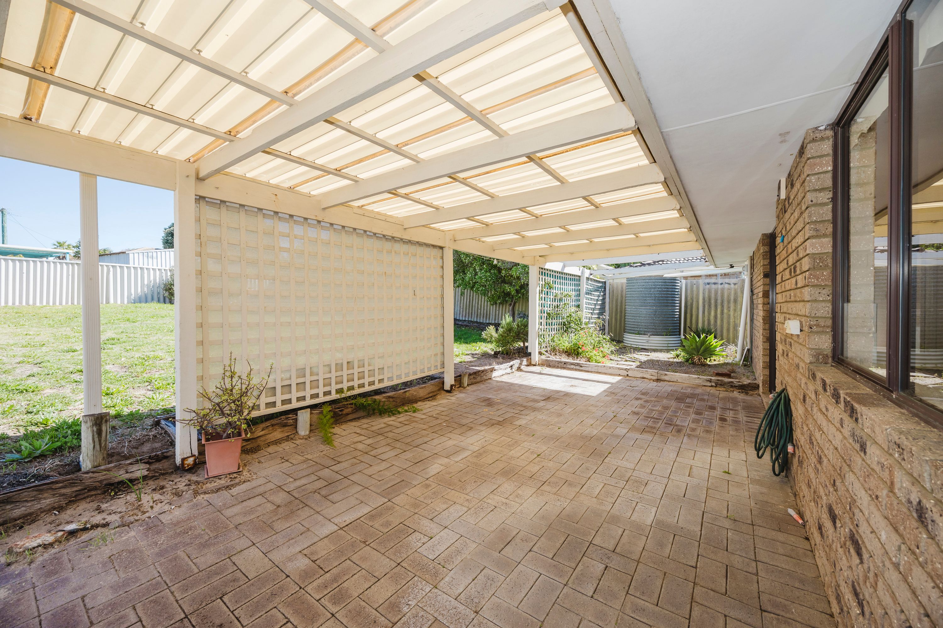 47 St Andrews Drive — photo 15 of 29